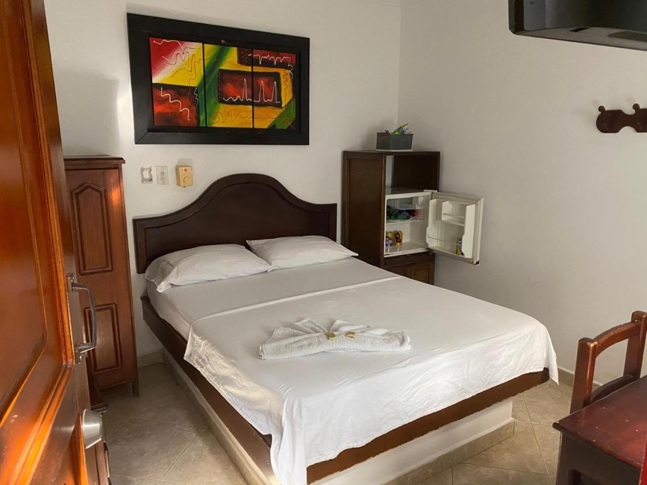 Single Room photo 3