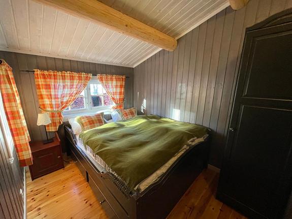 Four-Bedroom House photo 1