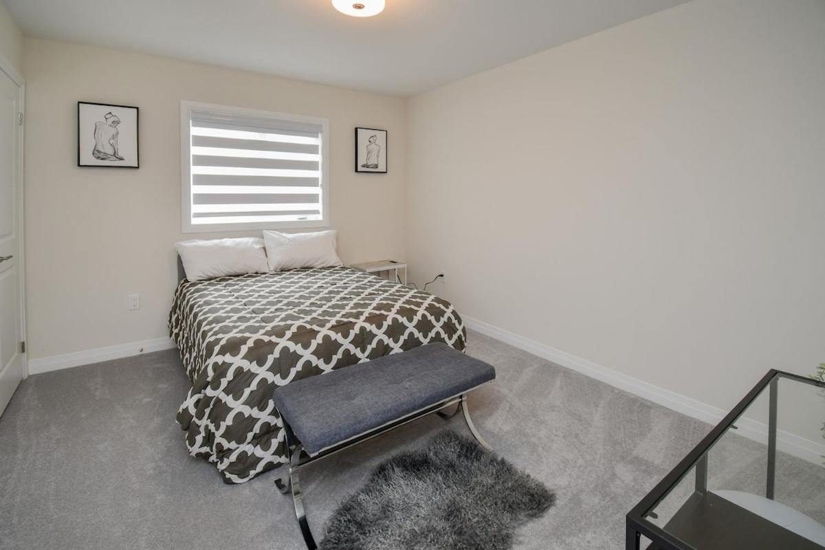 Family Room photo 2