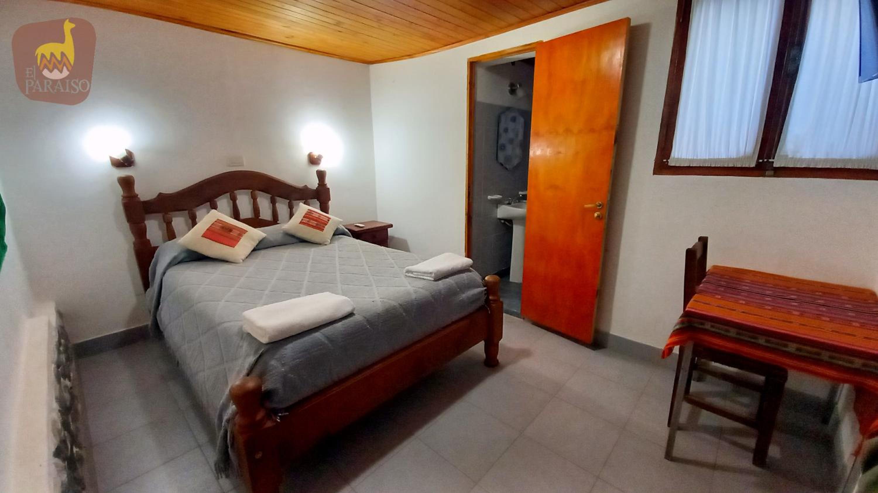 Double Room With Private Bathroom photo 1