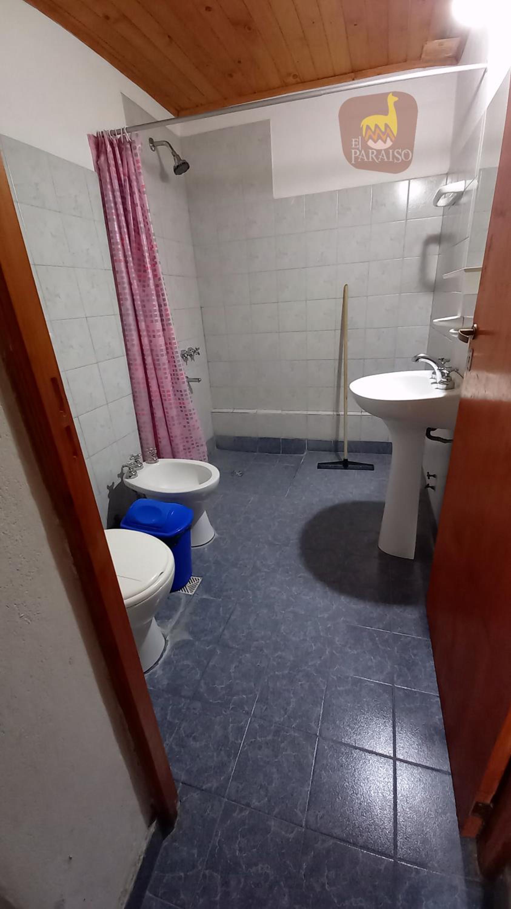 Double Room With Private Bathroom photo 2
