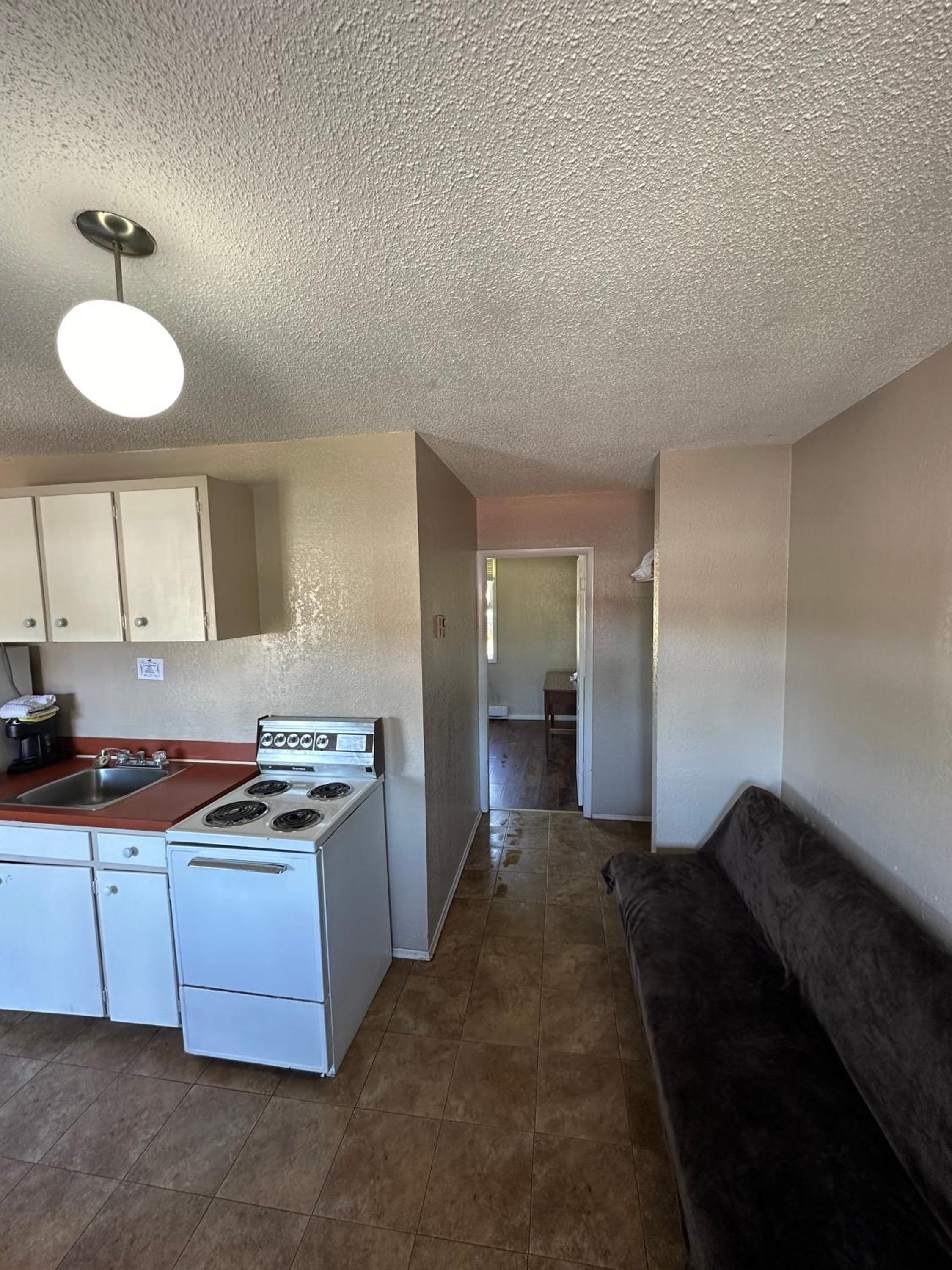One Double Bed with Kitchenette - Pet Friendly photo 3