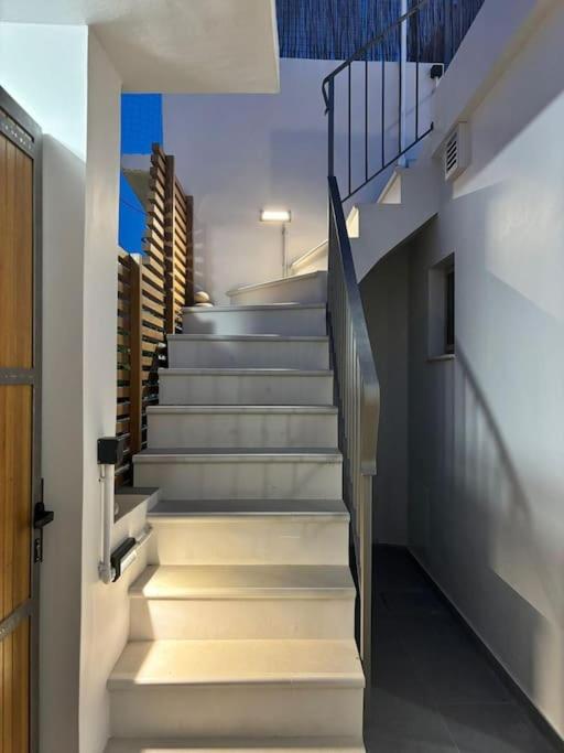 Apartment with City View photo 3
