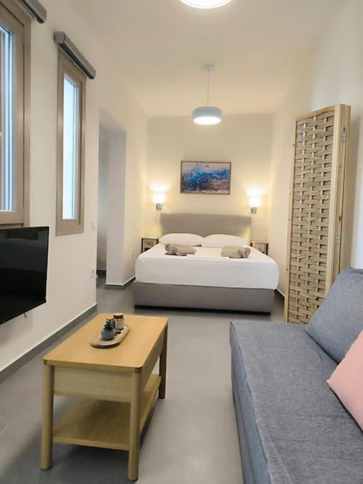 Apartment with City View photo 1