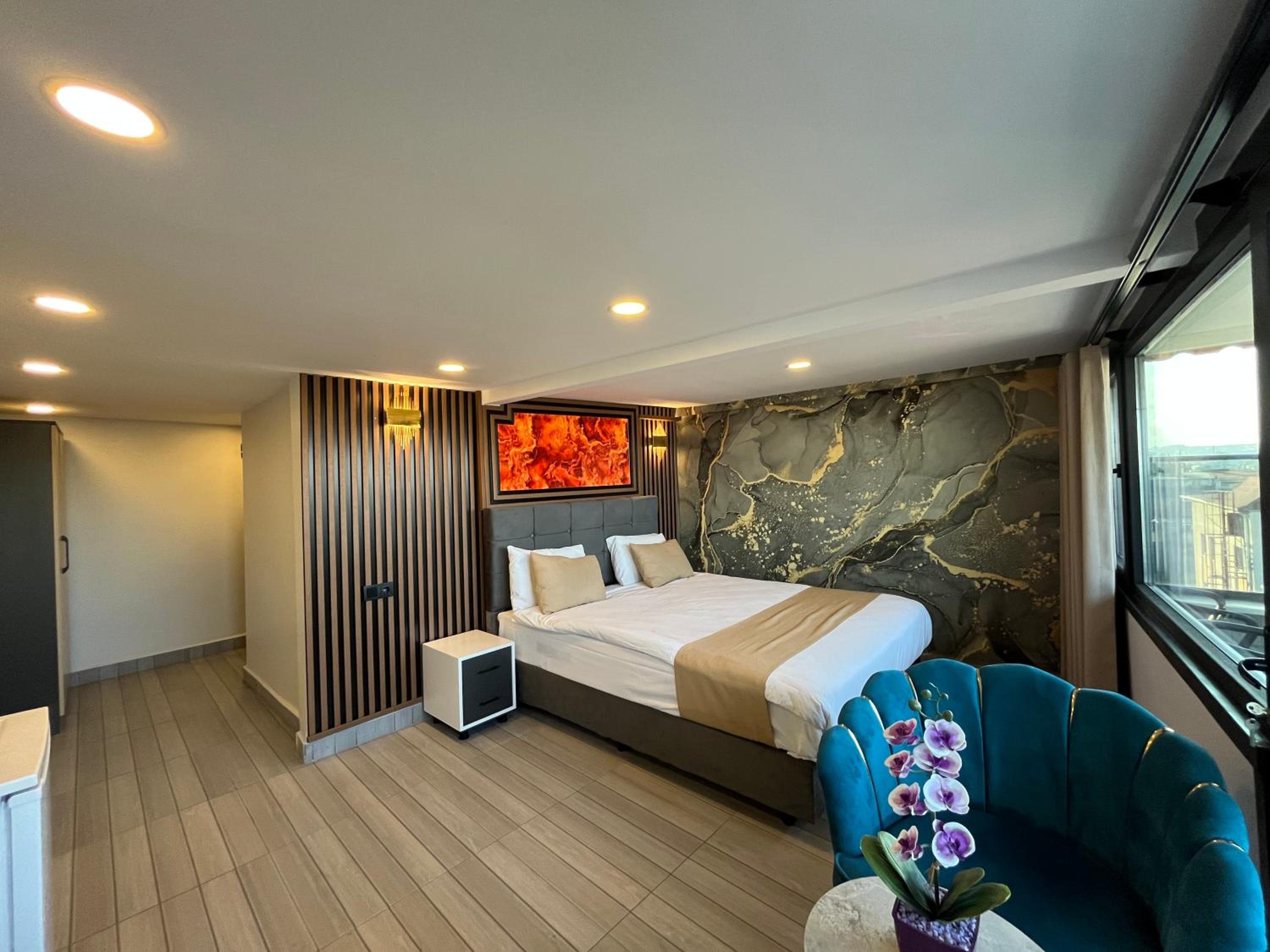 Double Room with Balcony and Sea View photo 3