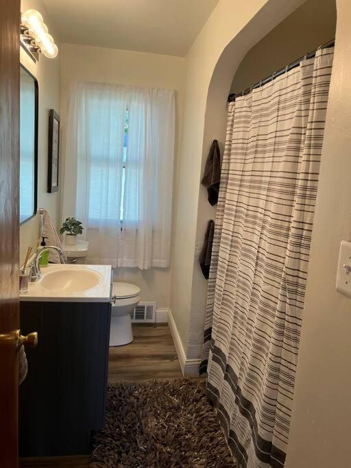 One-Bedroom House photo 2