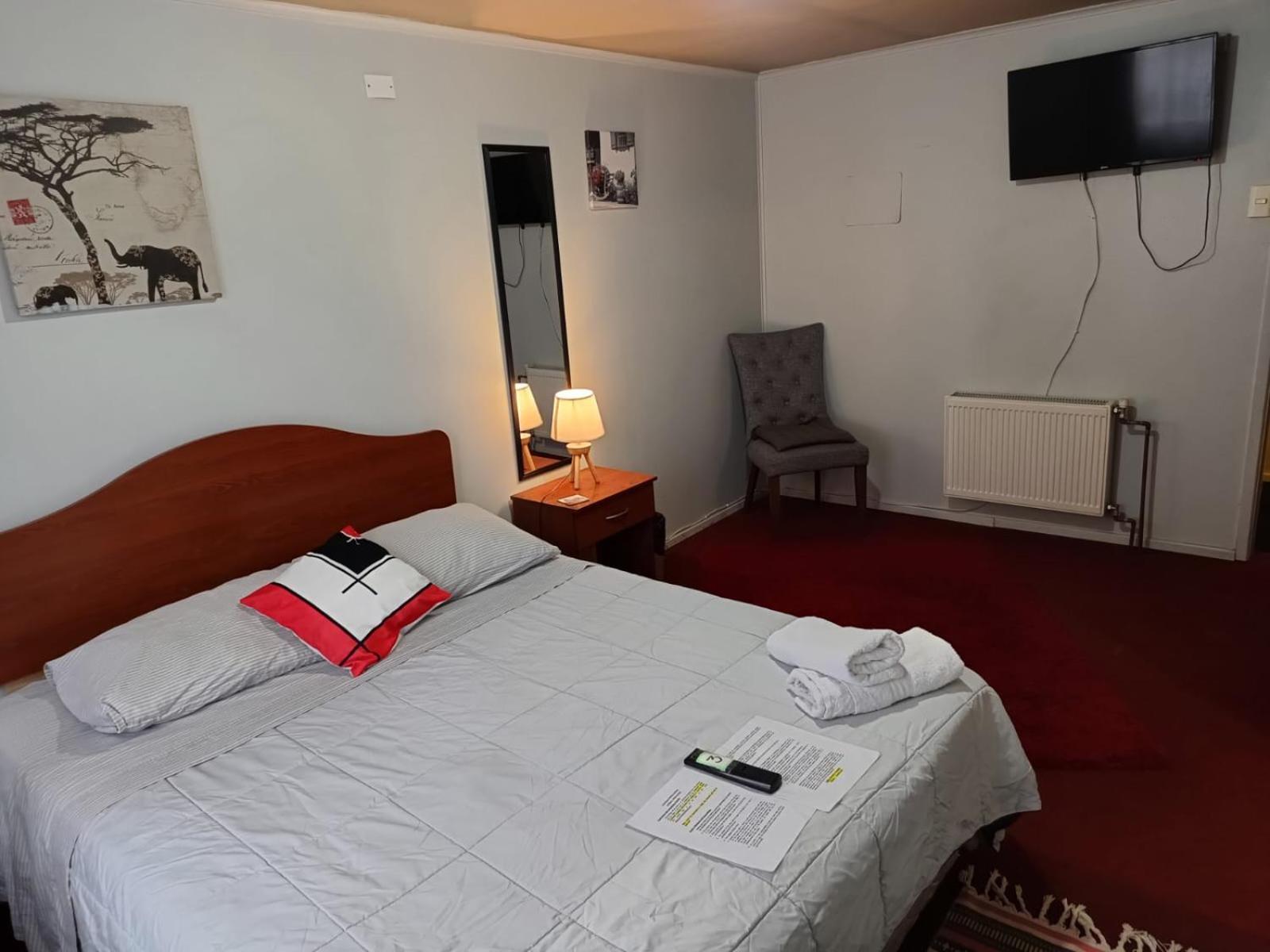Double Room with Private Bathroom photo 2
