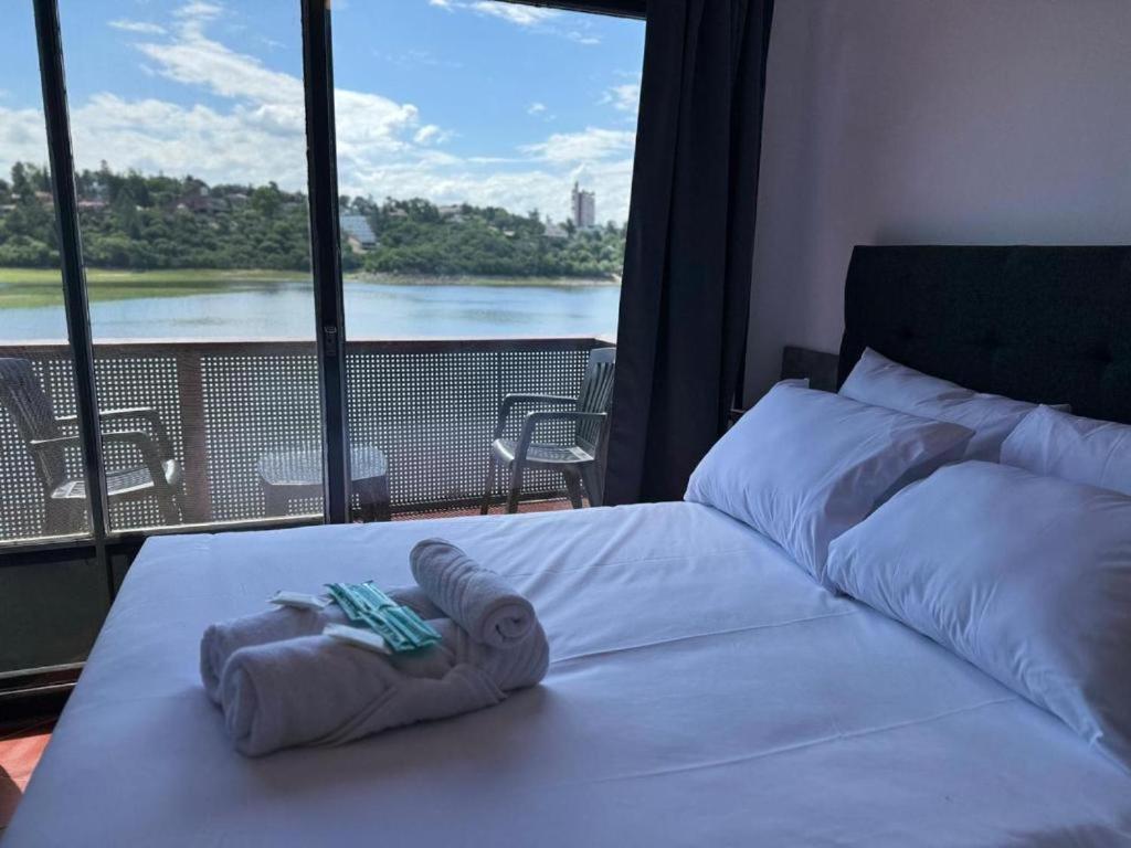 Double Room with Lake View photo 2