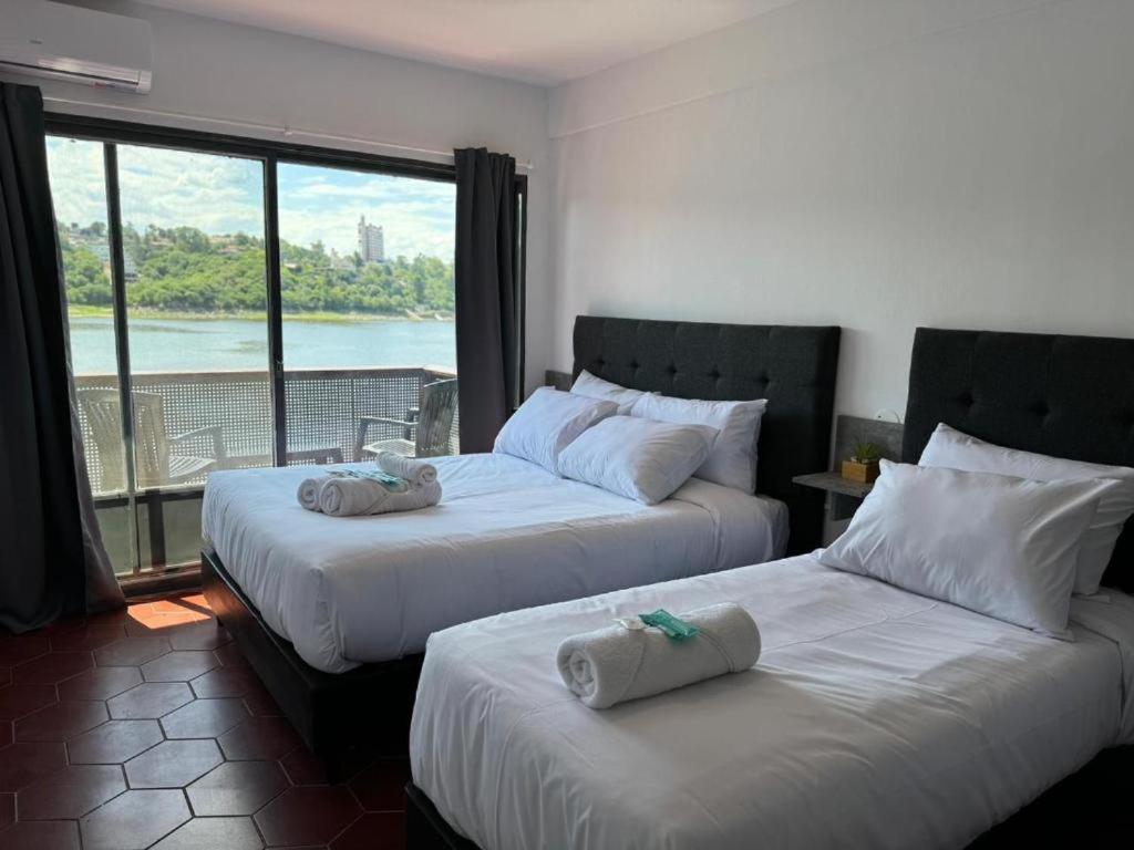 Triple Room with Lake View photo 3