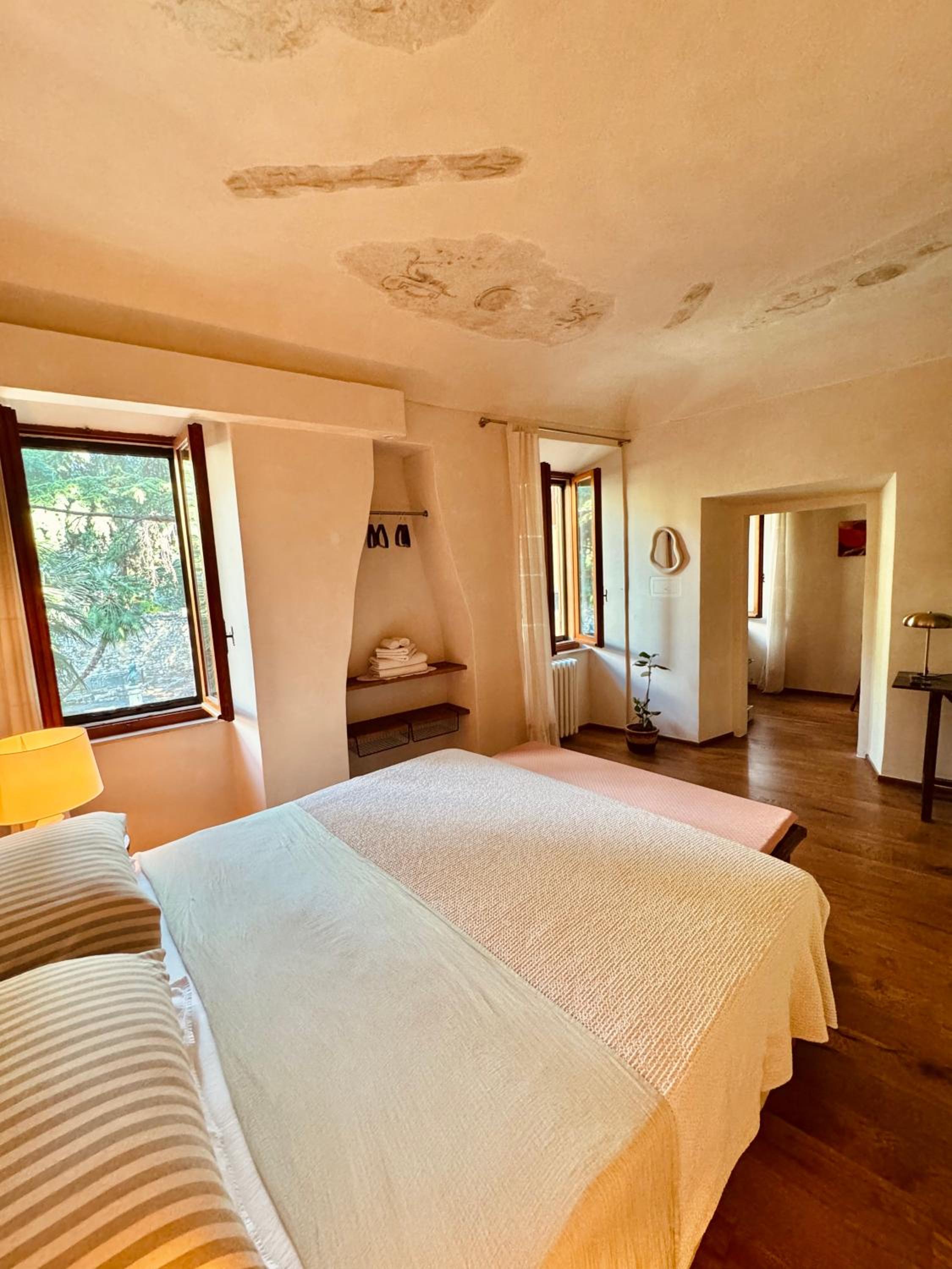 Junior Suite with Garden View photo 1