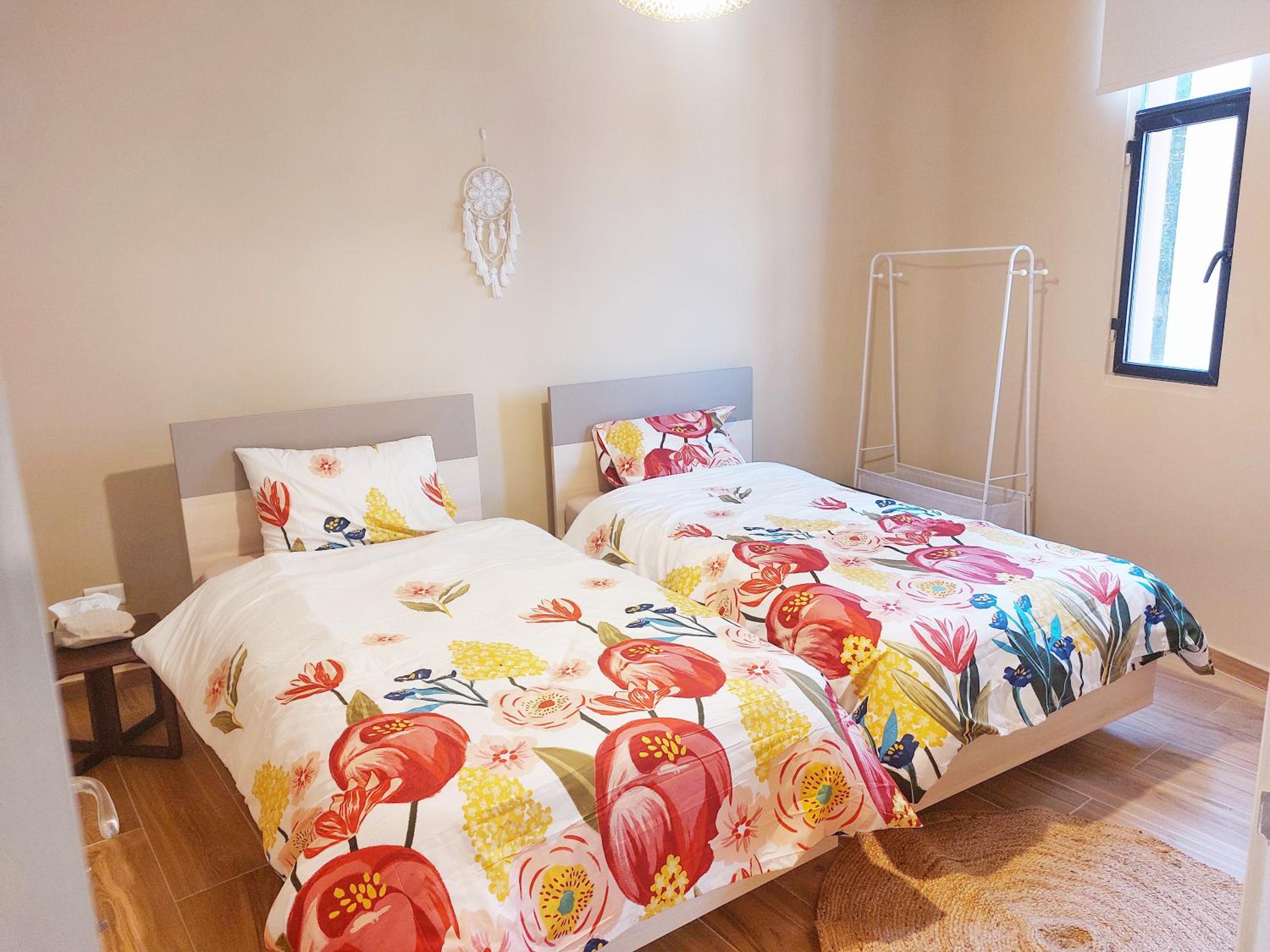 Two-Bedroom Apartment with City View photo 2