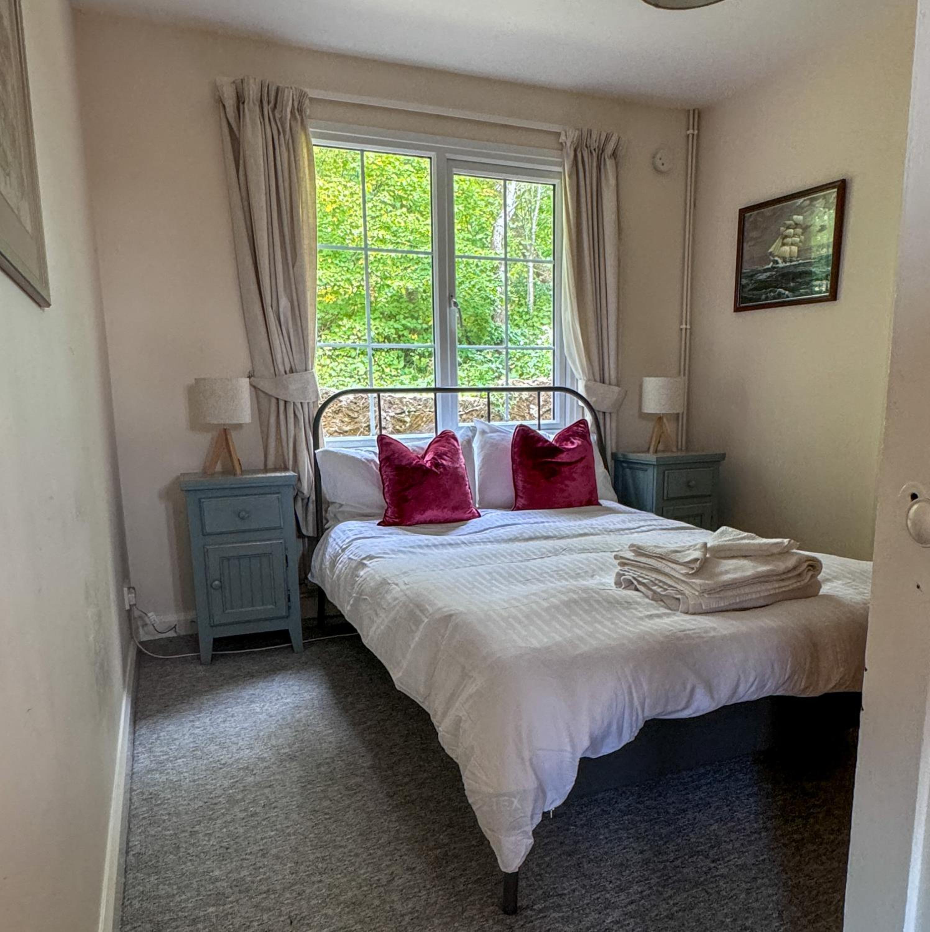 Two-Bedroom Bungalow - Photo 6