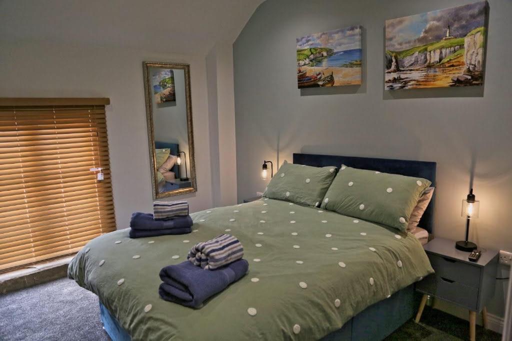 Two-Bedroom House photo 2