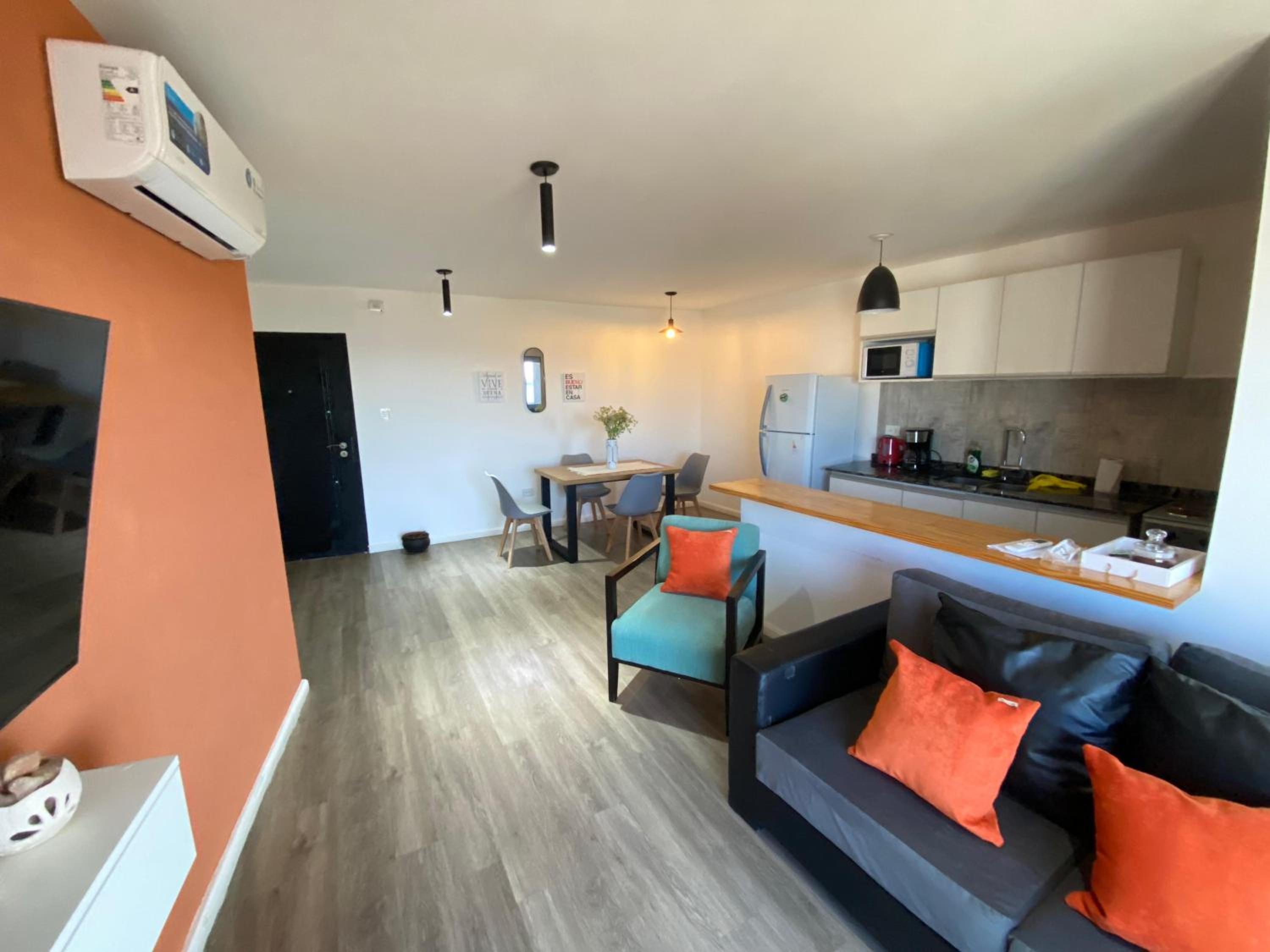 Family Two-Bedroom Apartment with View photo 1