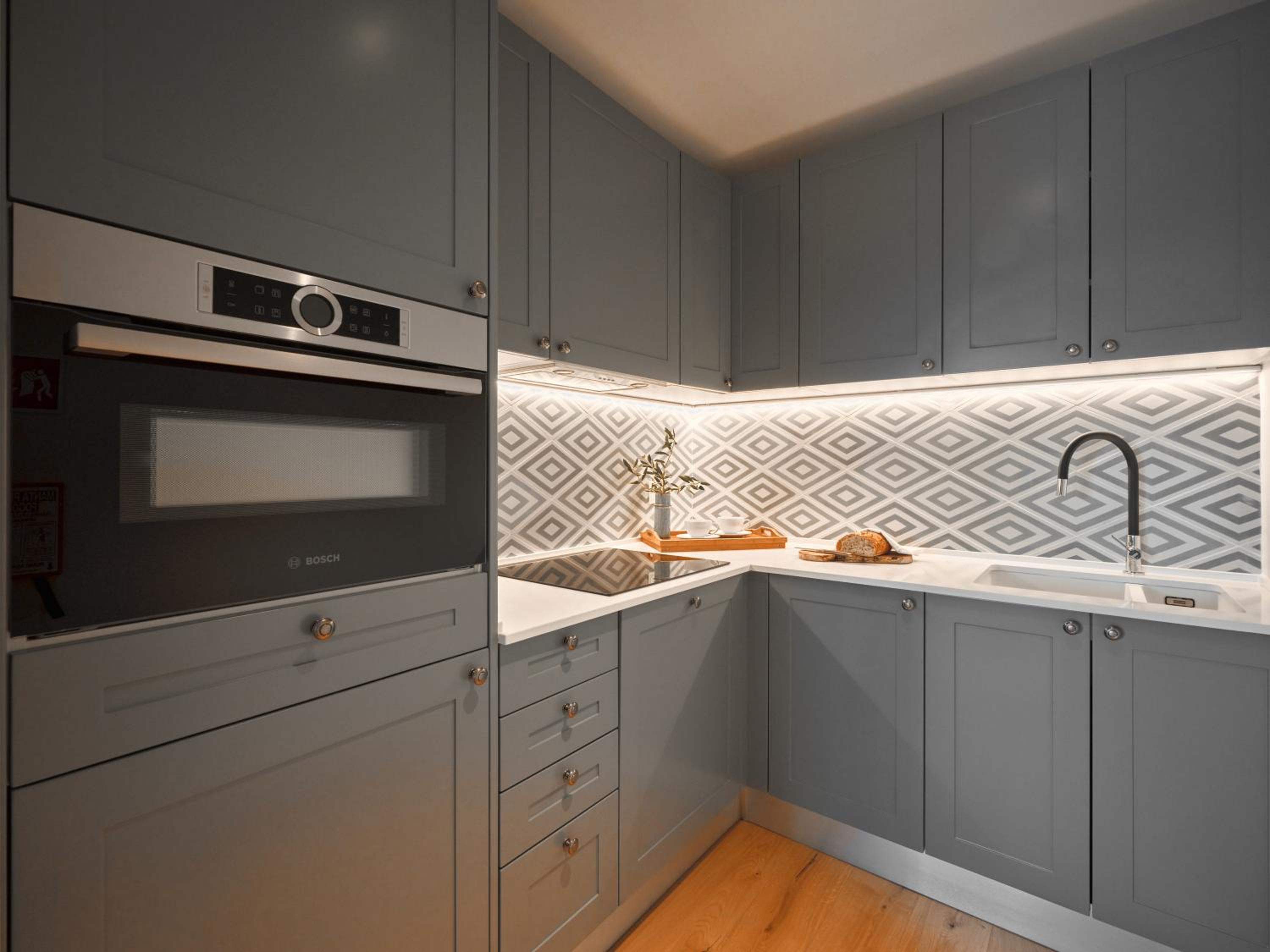 Two-Bedroom Apartment - Photo 6