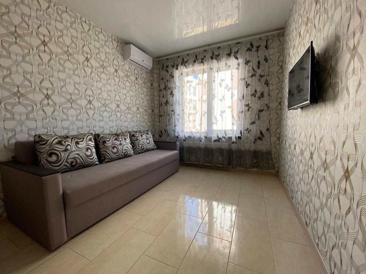 One-Bedroom House photo 1
