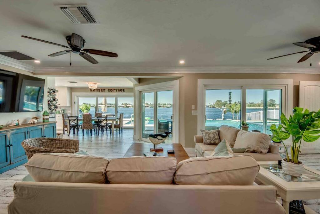 Three-Bedroom Villa photo 3