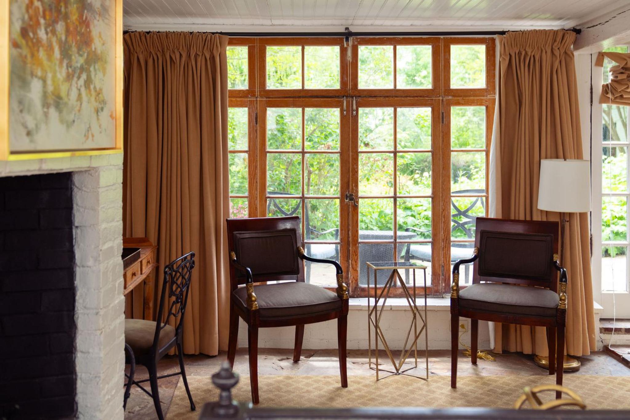 Garden Rooms-Standard photo 2