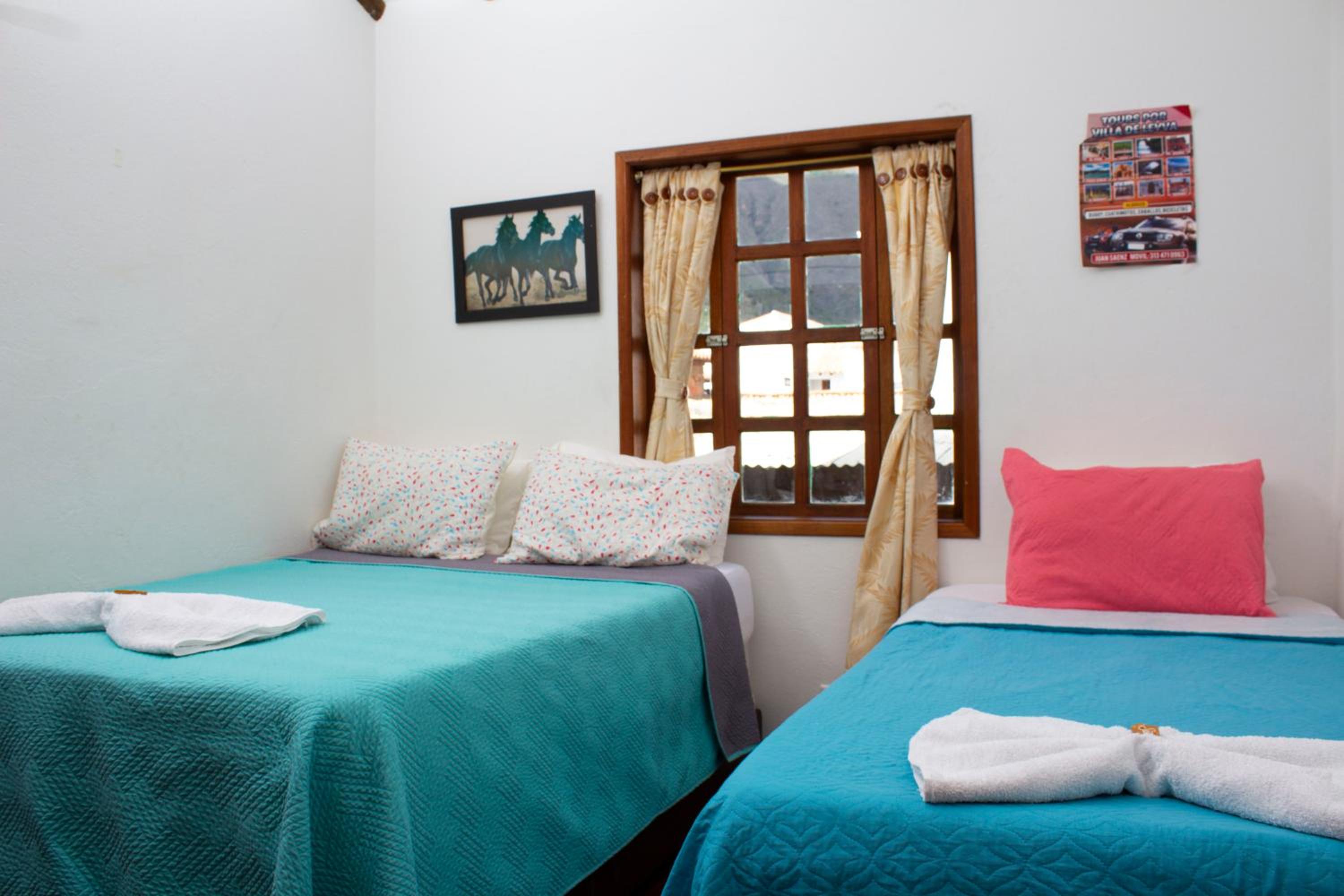 Standard Double Room with Shared Bathroom photo 1