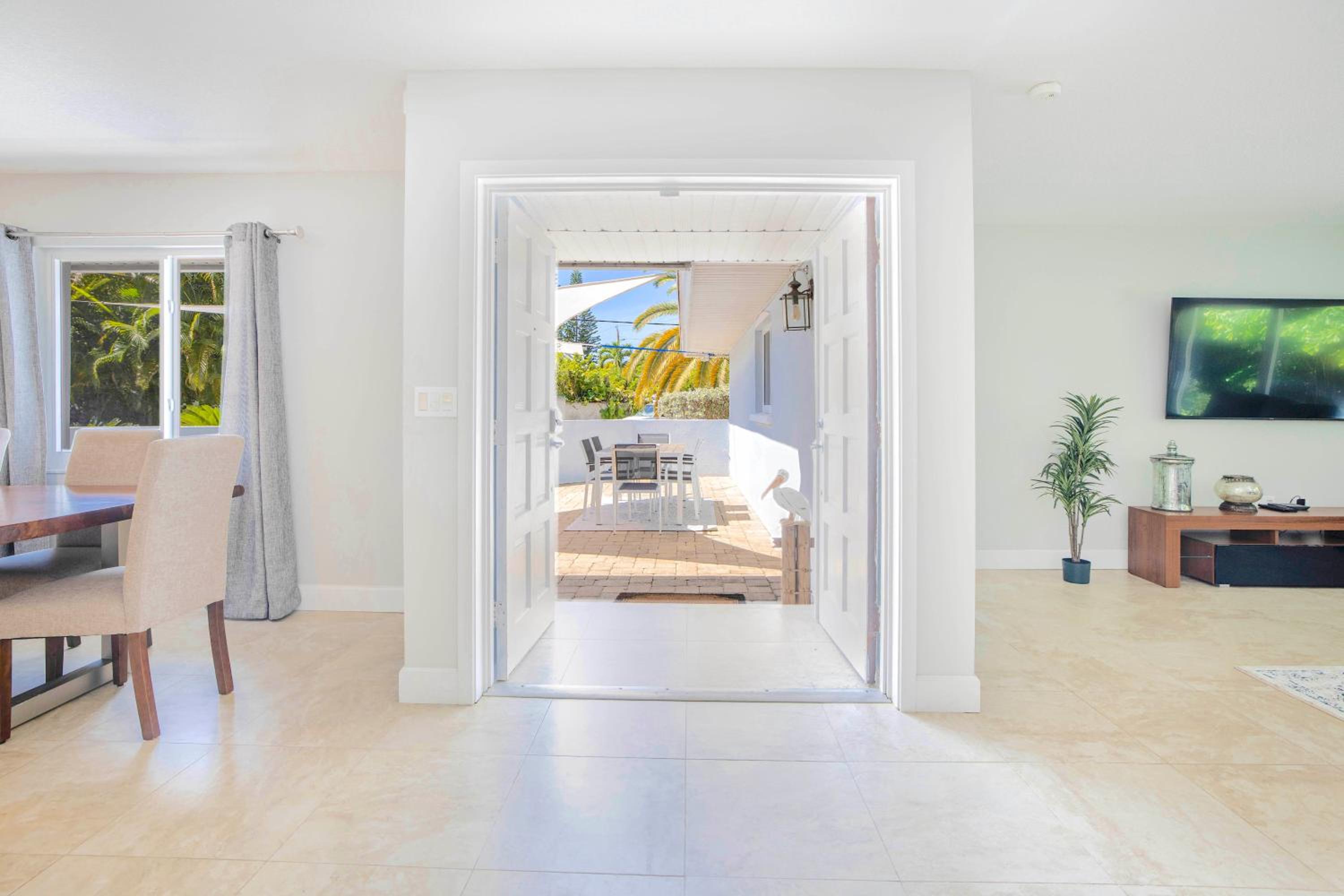 Three-Bedroom House photo 1
