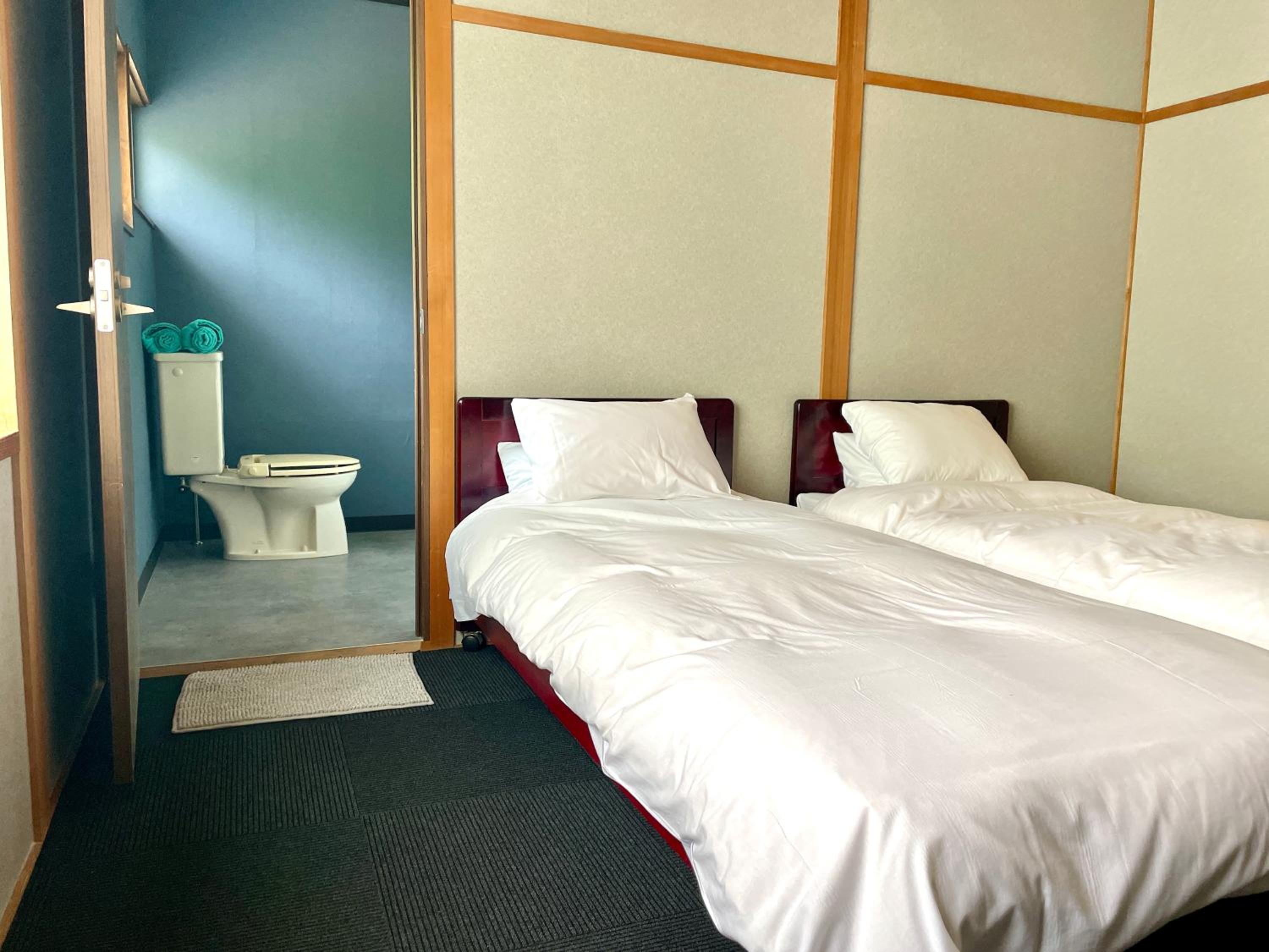 Double Room with Private Bathroom