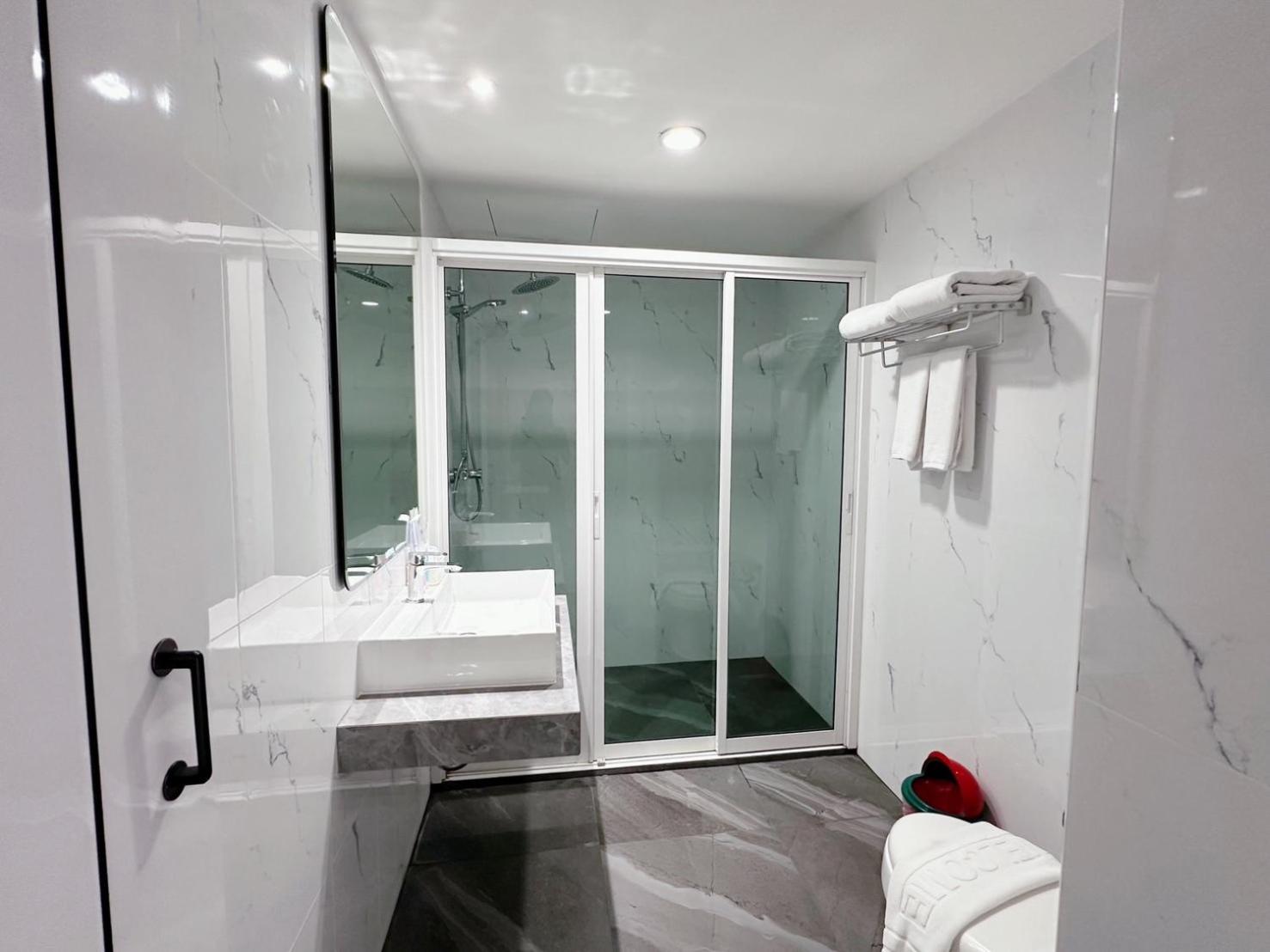Executive Suite photo 3