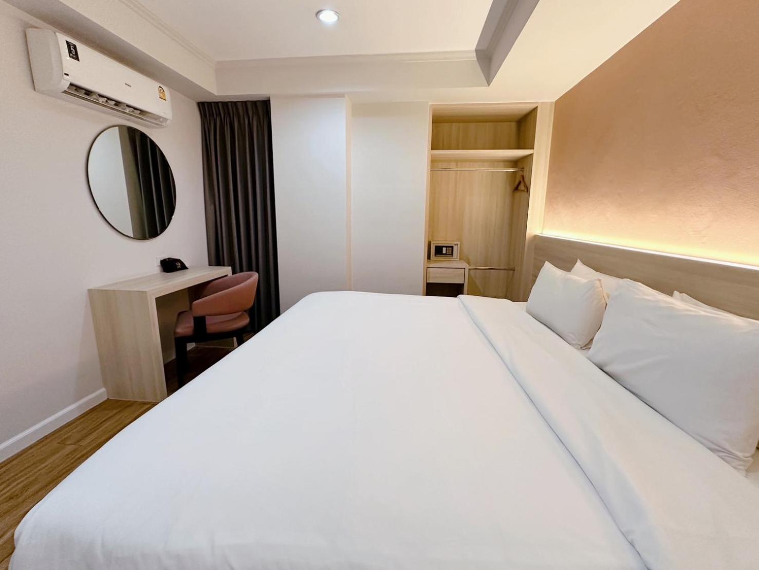 Executive Suite photo 2