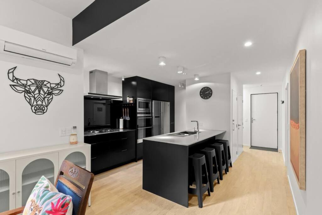Three-Bedroom Apartment photo 3