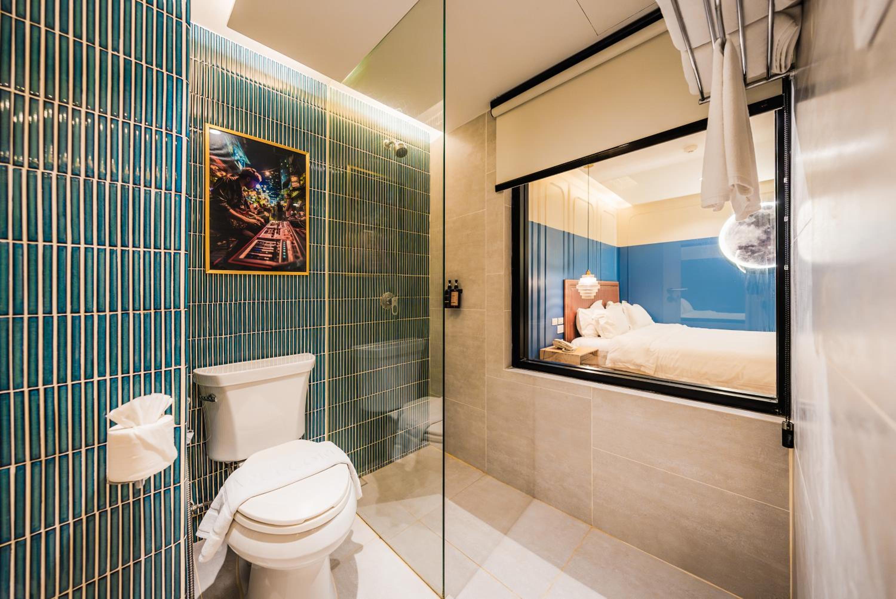 Deluxe Double or Twin Room photo 3