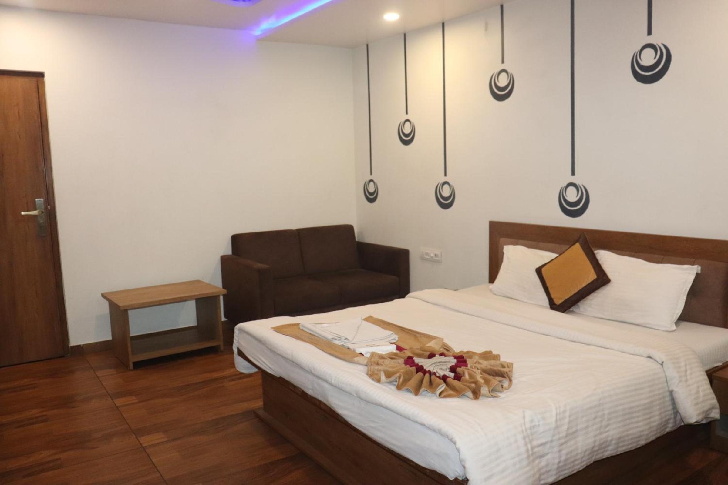 Double Room With Private Bathroom photo 3