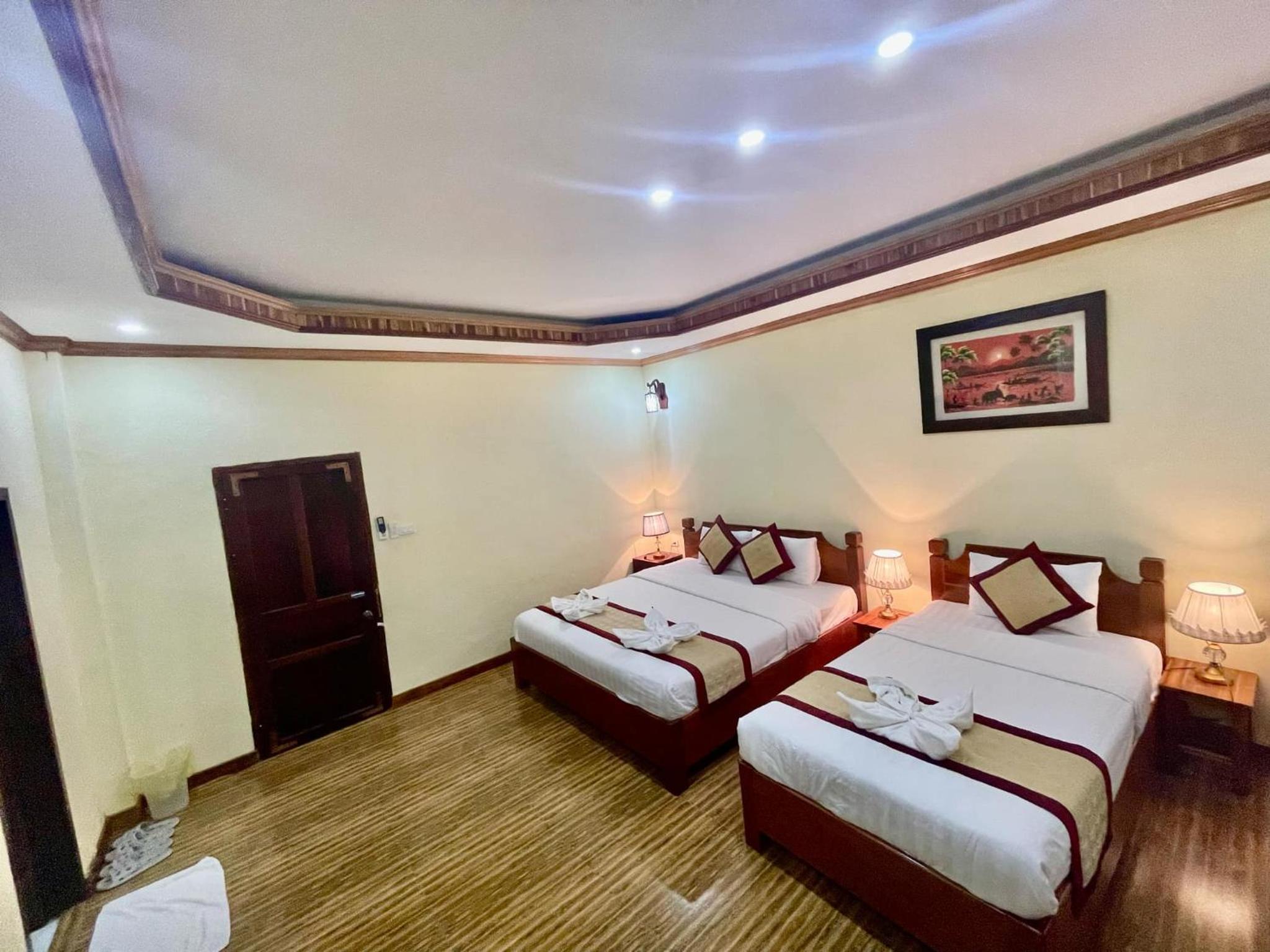Deluxe Triple Room
