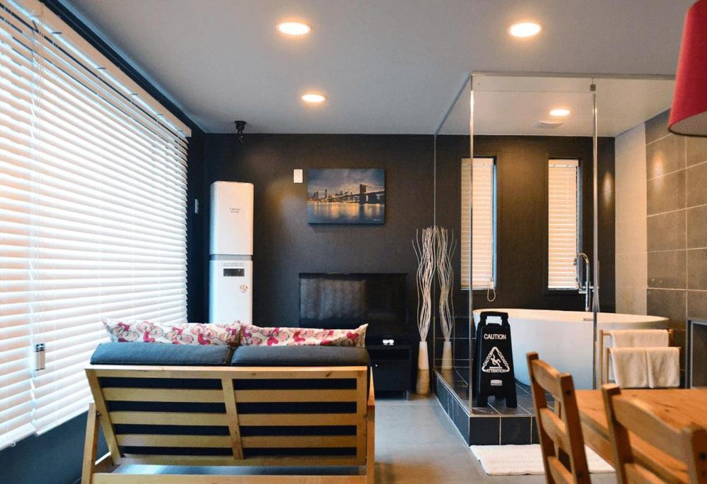 Double Room 3 photo 1