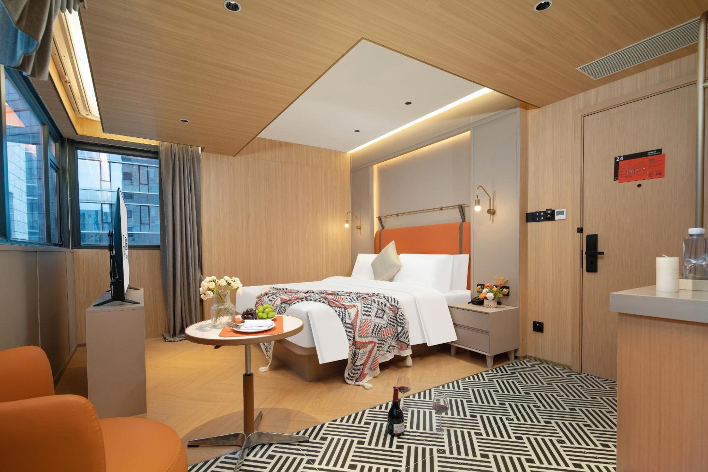 Deluxe Single Room