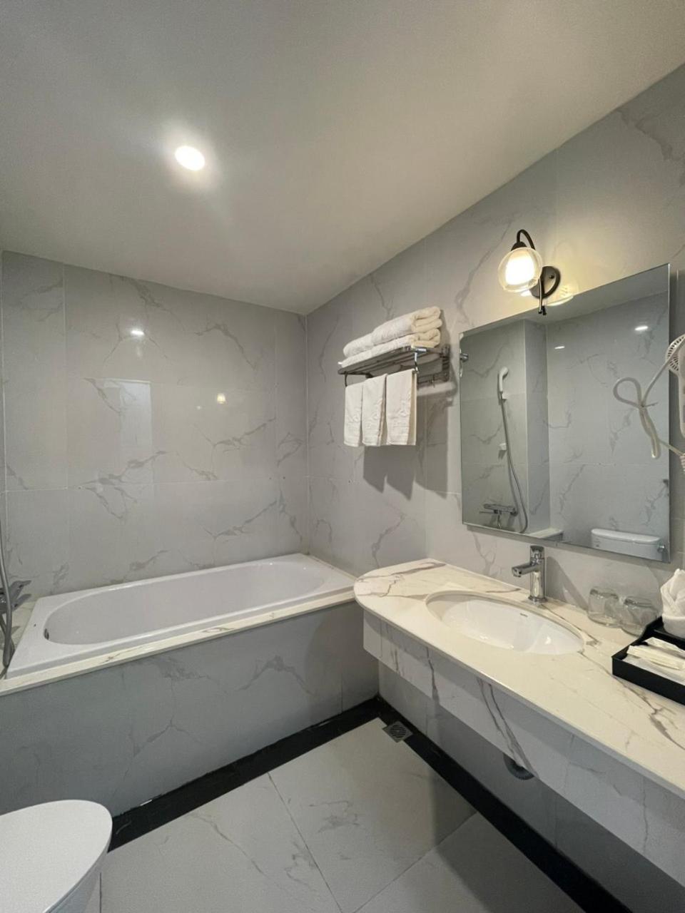 Deluxe Triple Room photo 1