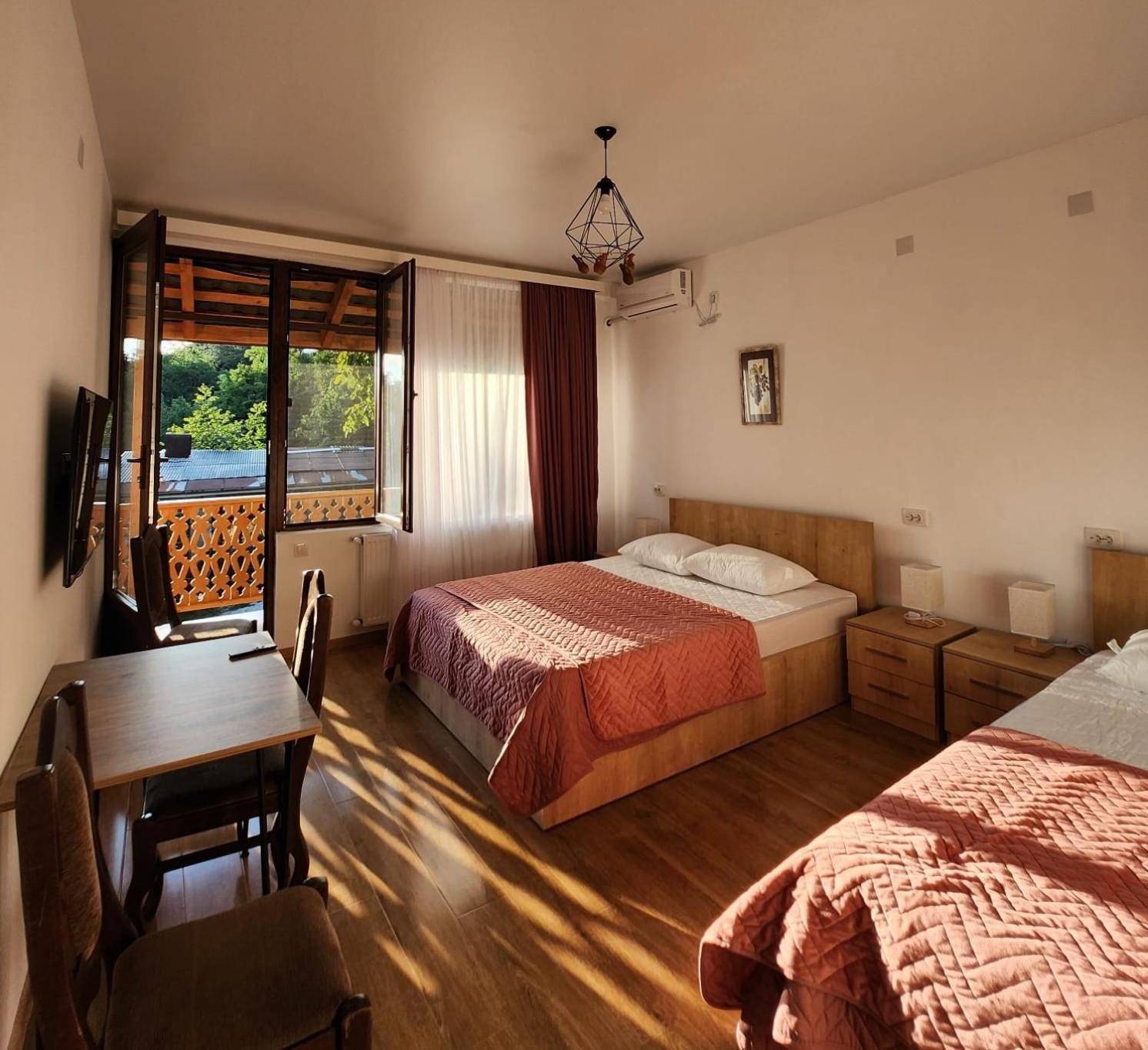 Deluxe Triple Room photo 1