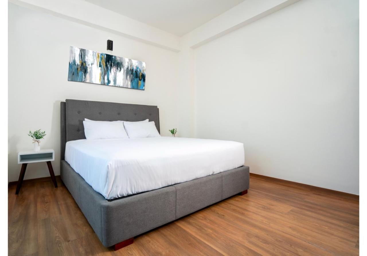 Three-Bedroom Apartment photo 3