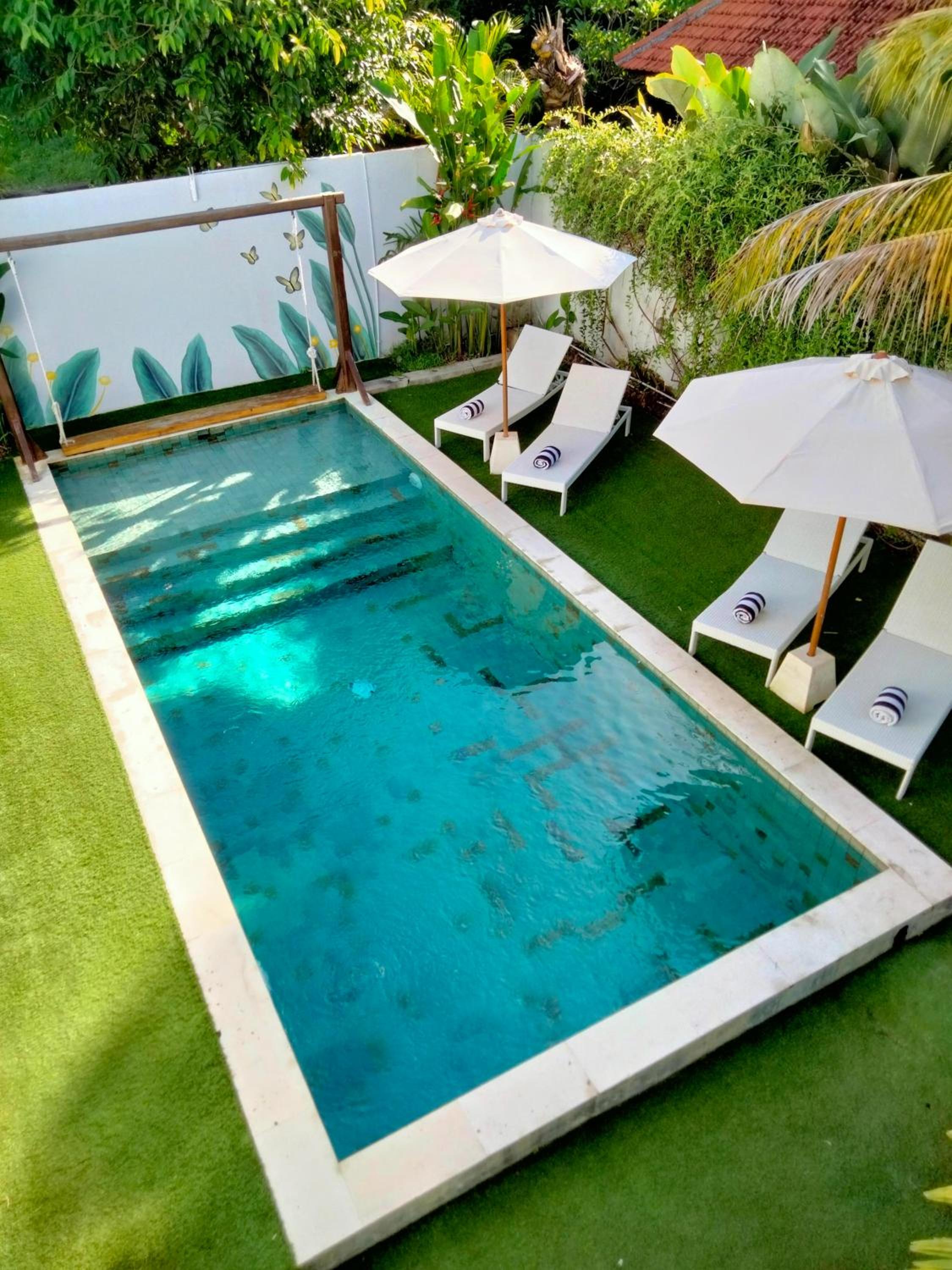 Deluxe Double Room with Balcony - Photo 10