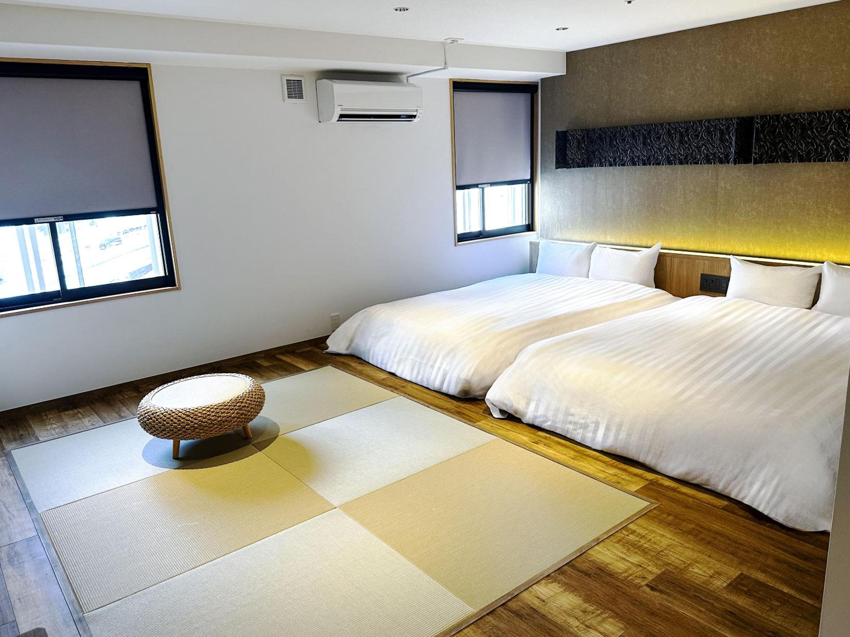 Deluxe Twin Room - Photo 2
