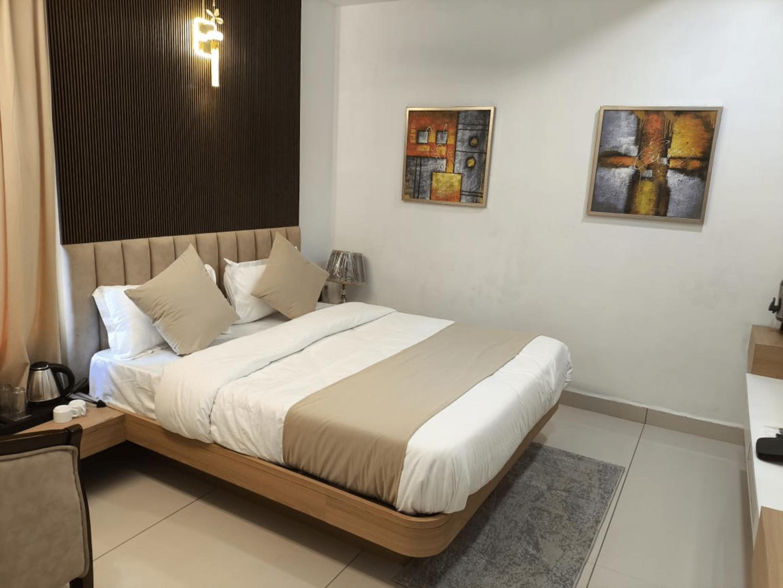 Double Room