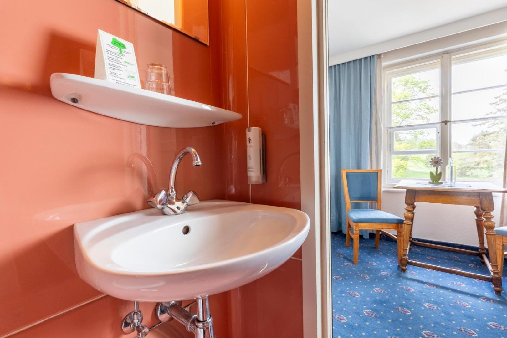 Double Room - Photo 20