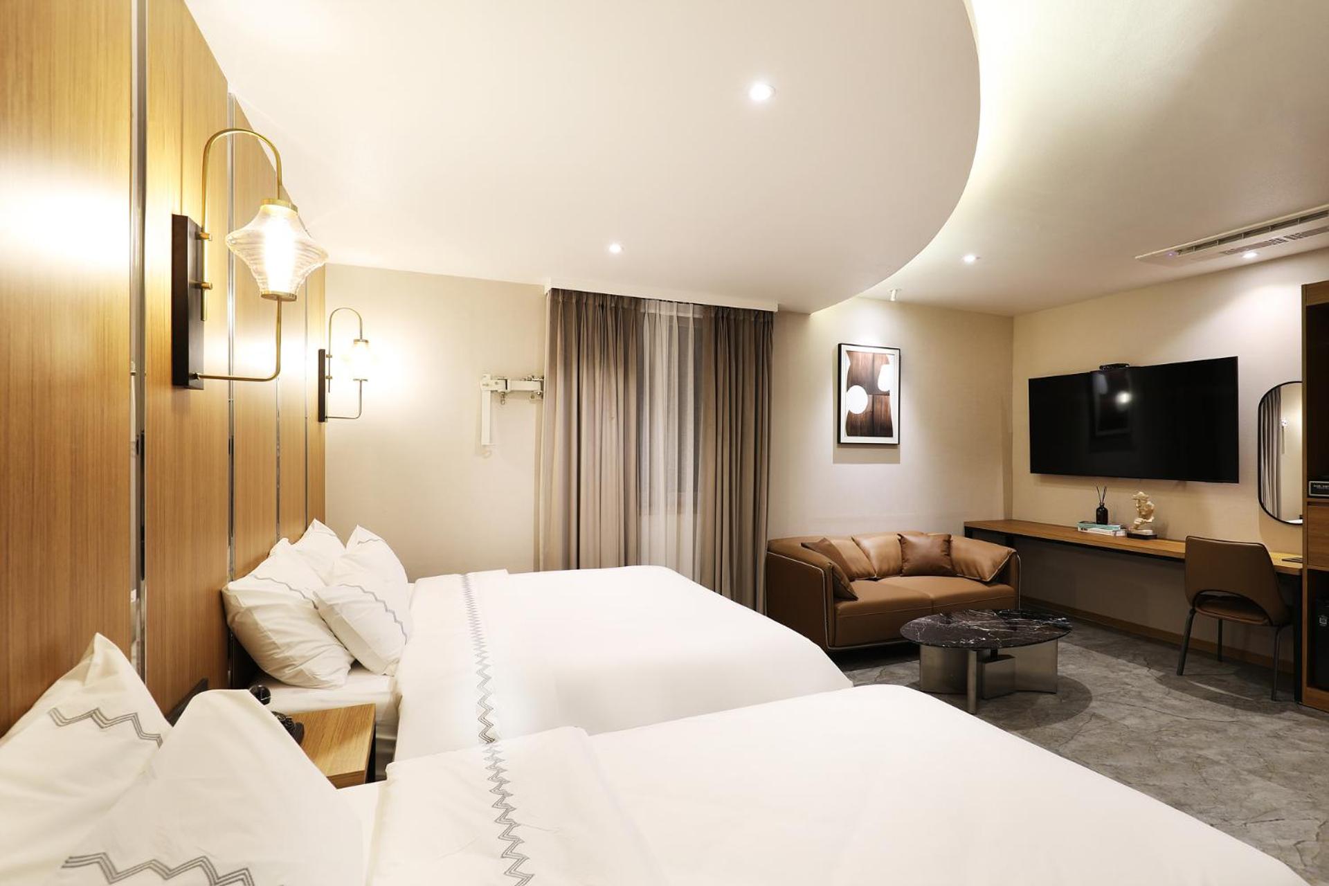 Superior Twin Room photo 3