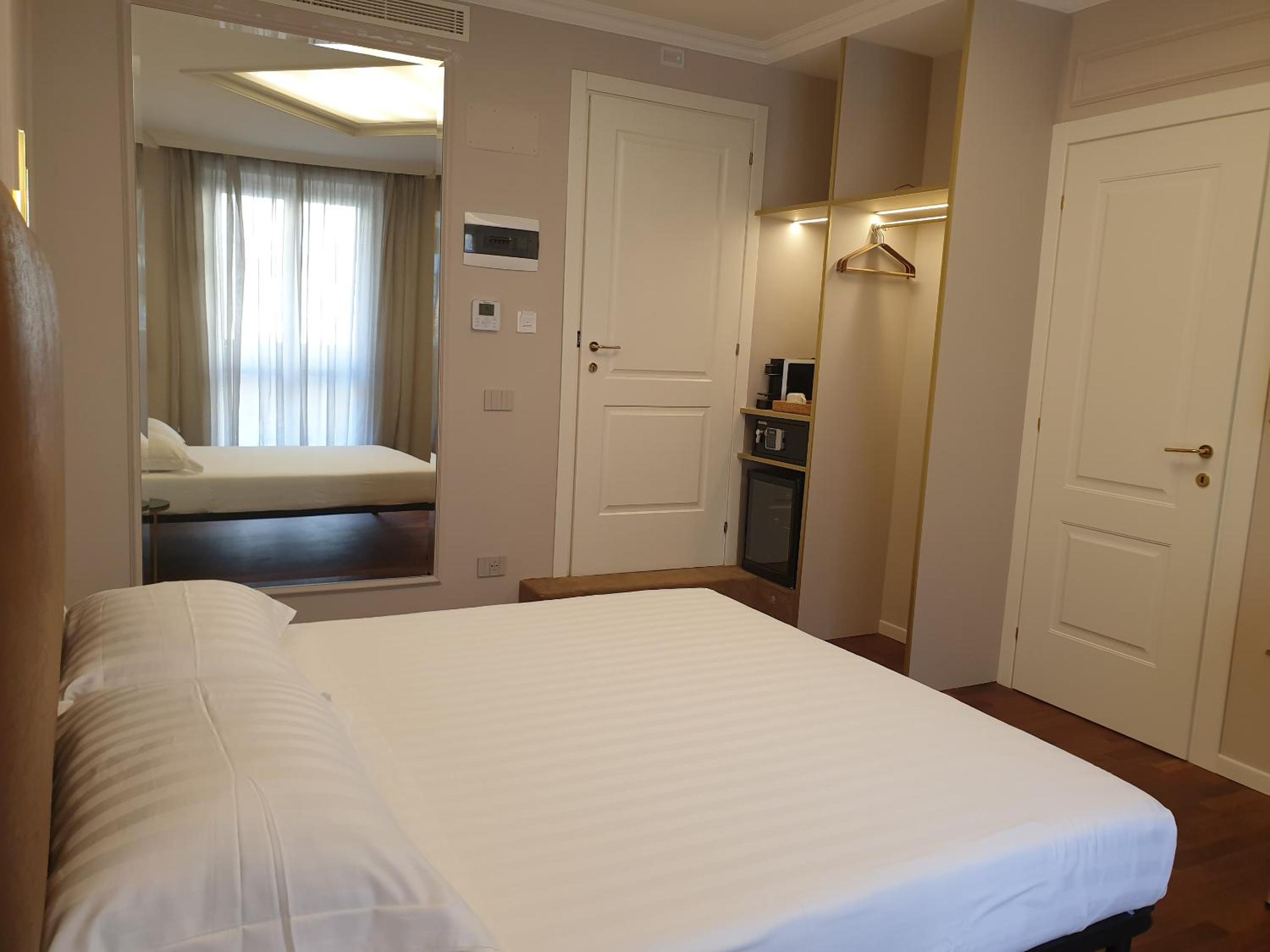 Double Room with Terrace photo 2