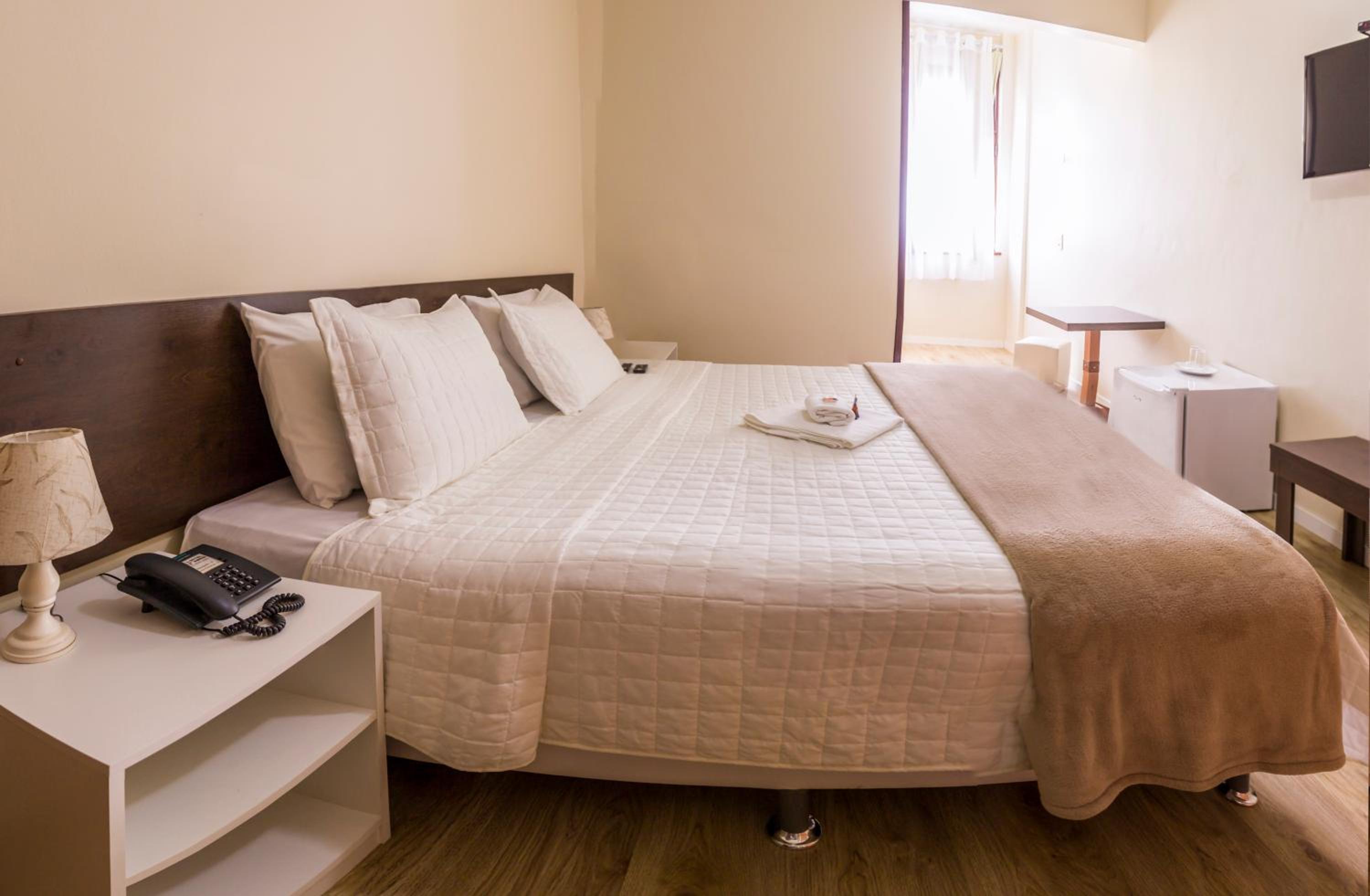 Standard Double Or Twin Room photo 3