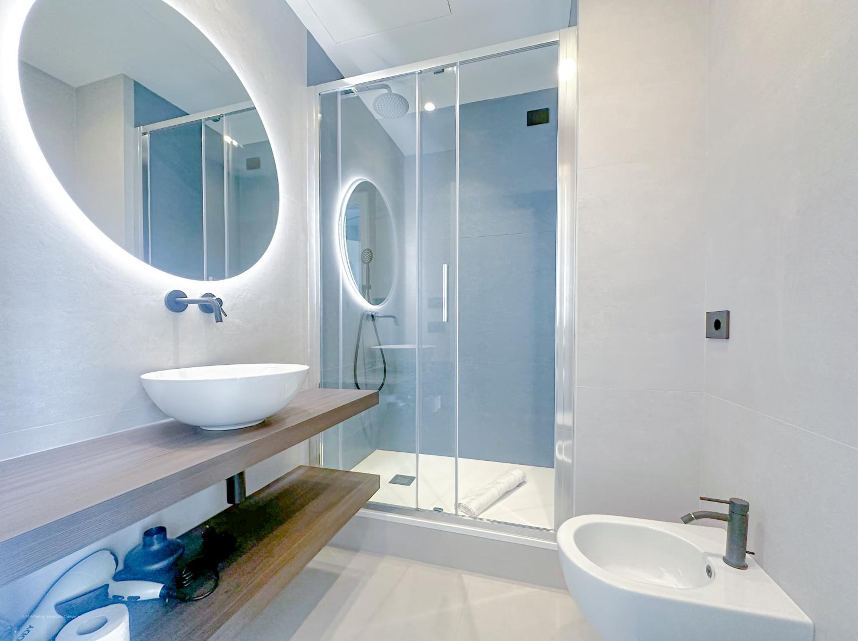 Large Double Room
