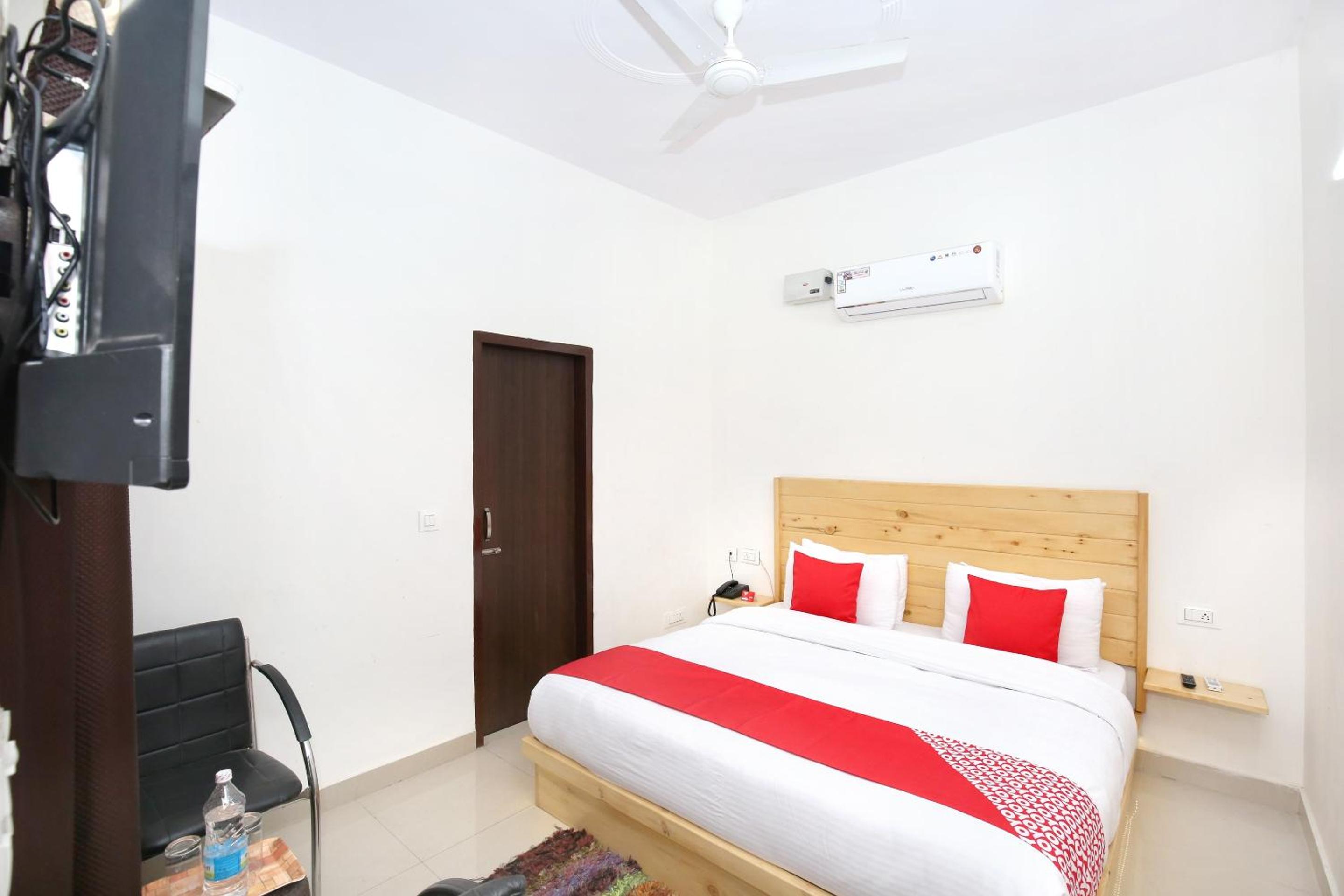 Standard Double Room photo 1