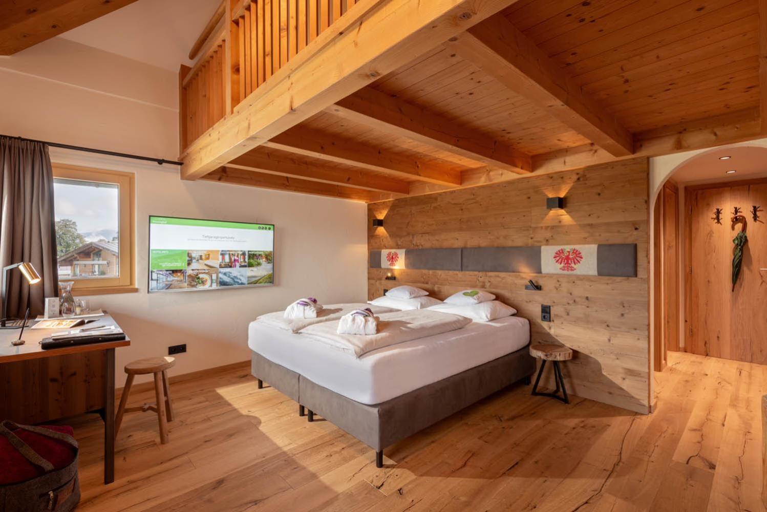 Deluxe Double Room - Photo 2
