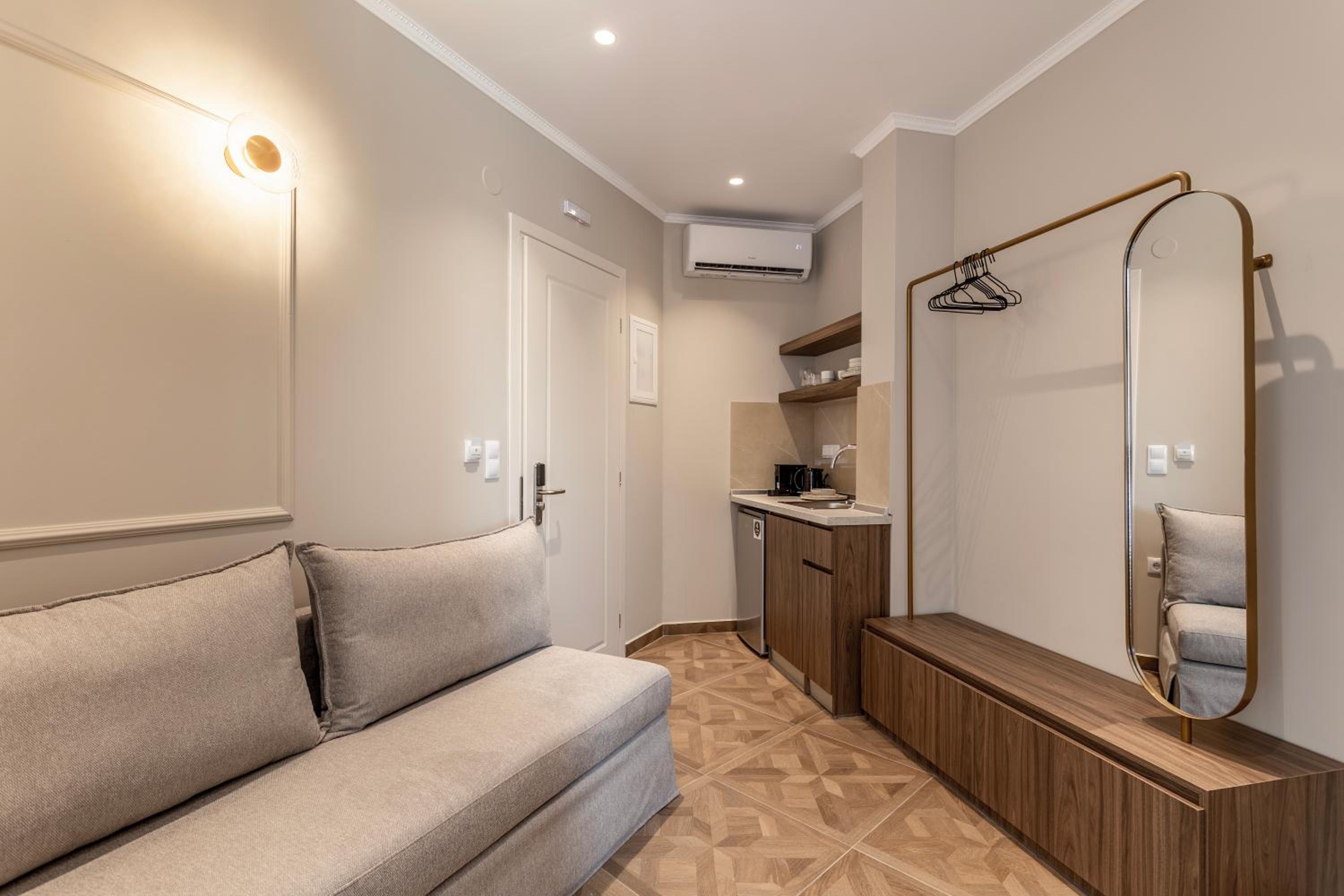 06 Melia Suite (No Parking)