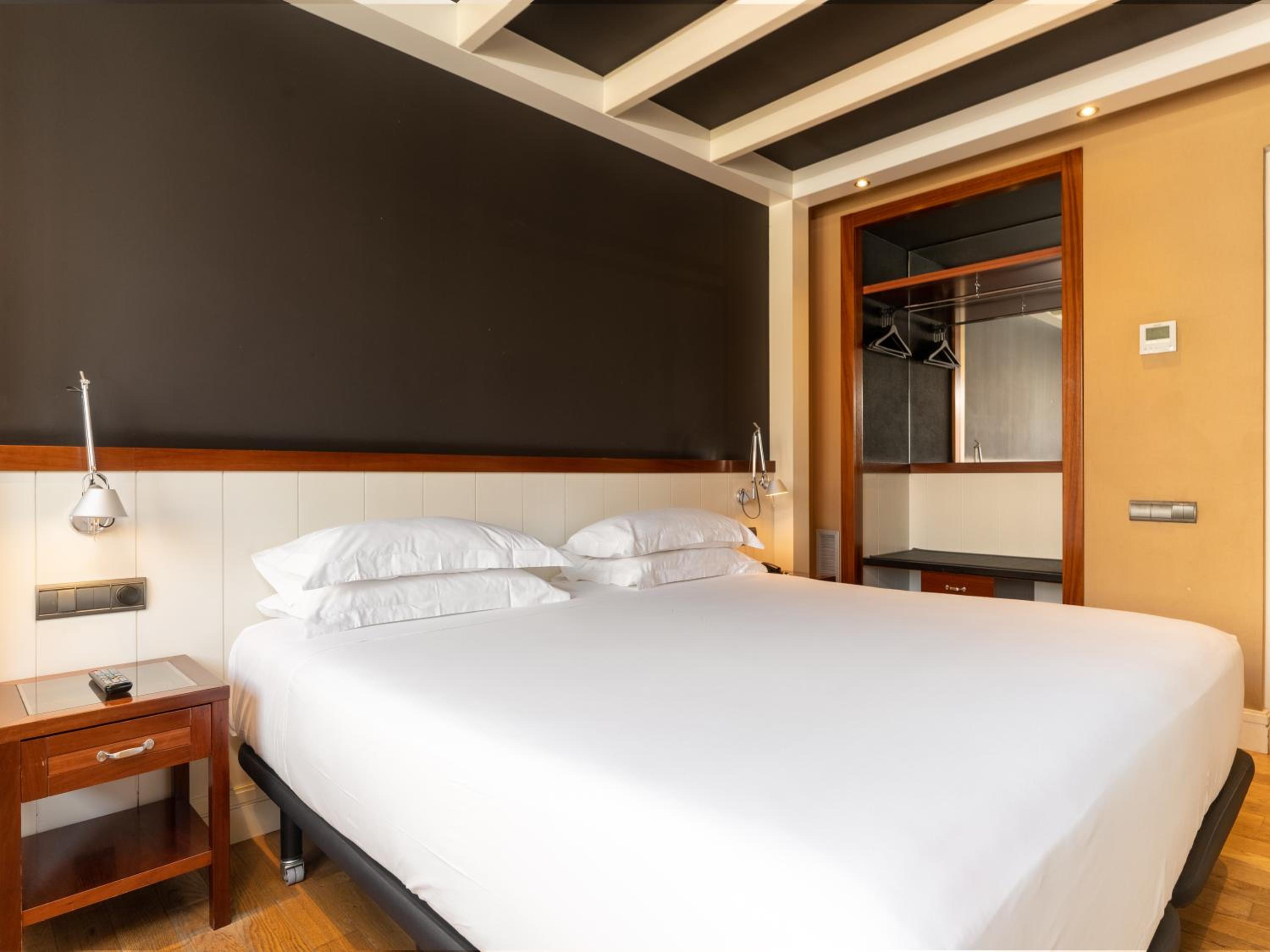 Double or Twin Room photo 2