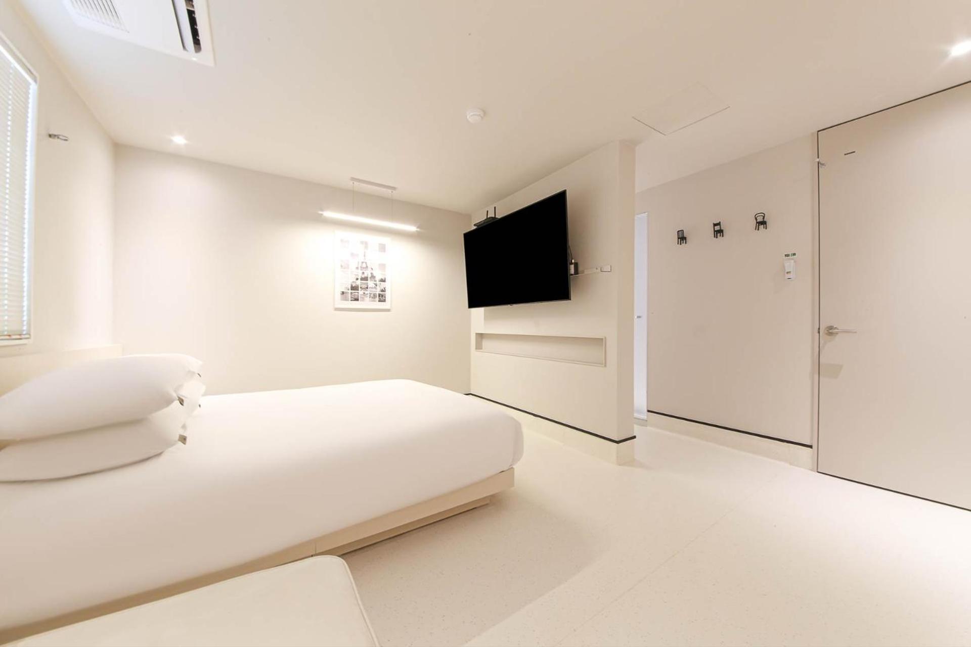 Deluxe Twin Room photo 3