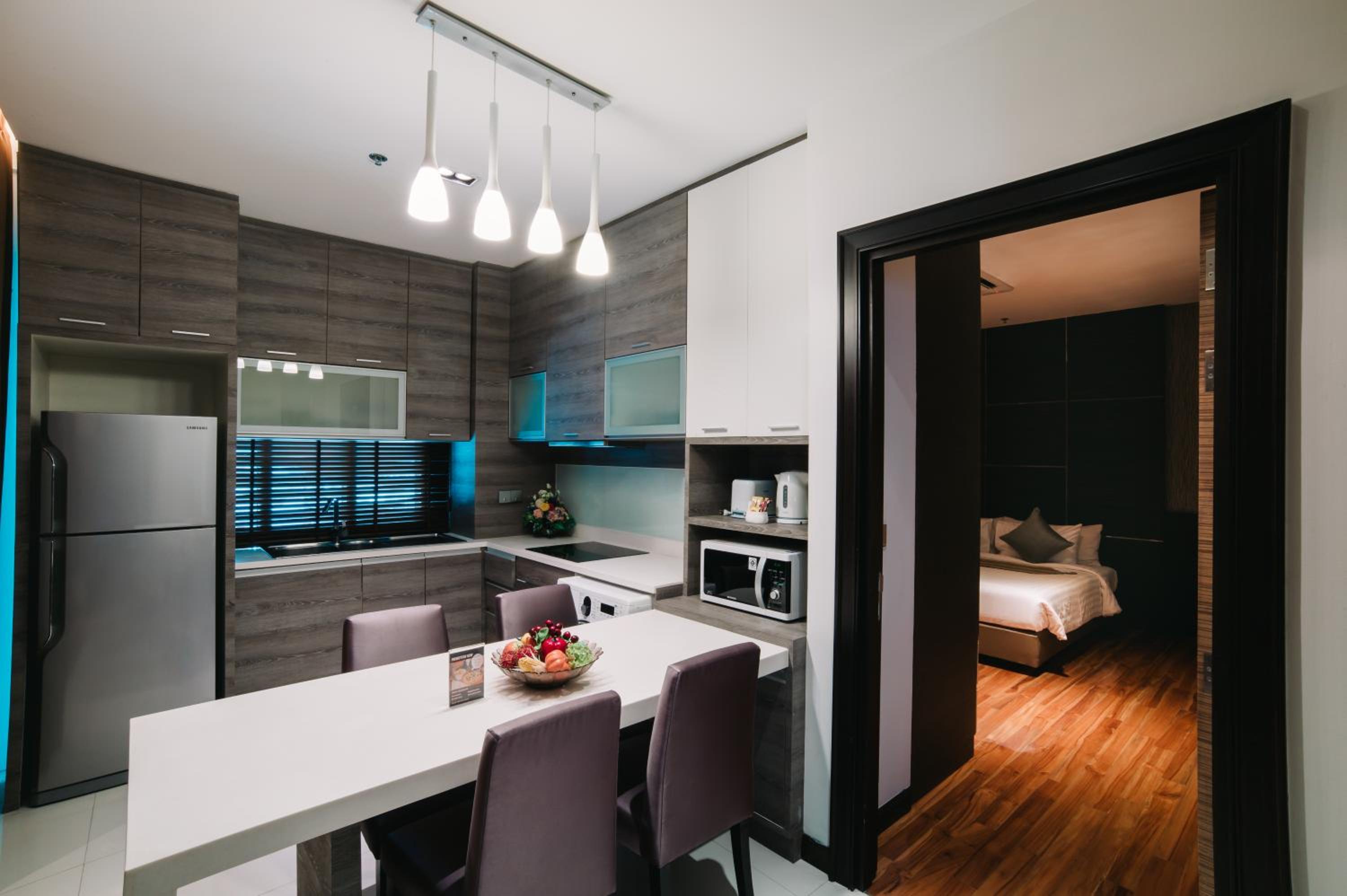 Firefly Two Bedroom Deluxe Suite photo 2